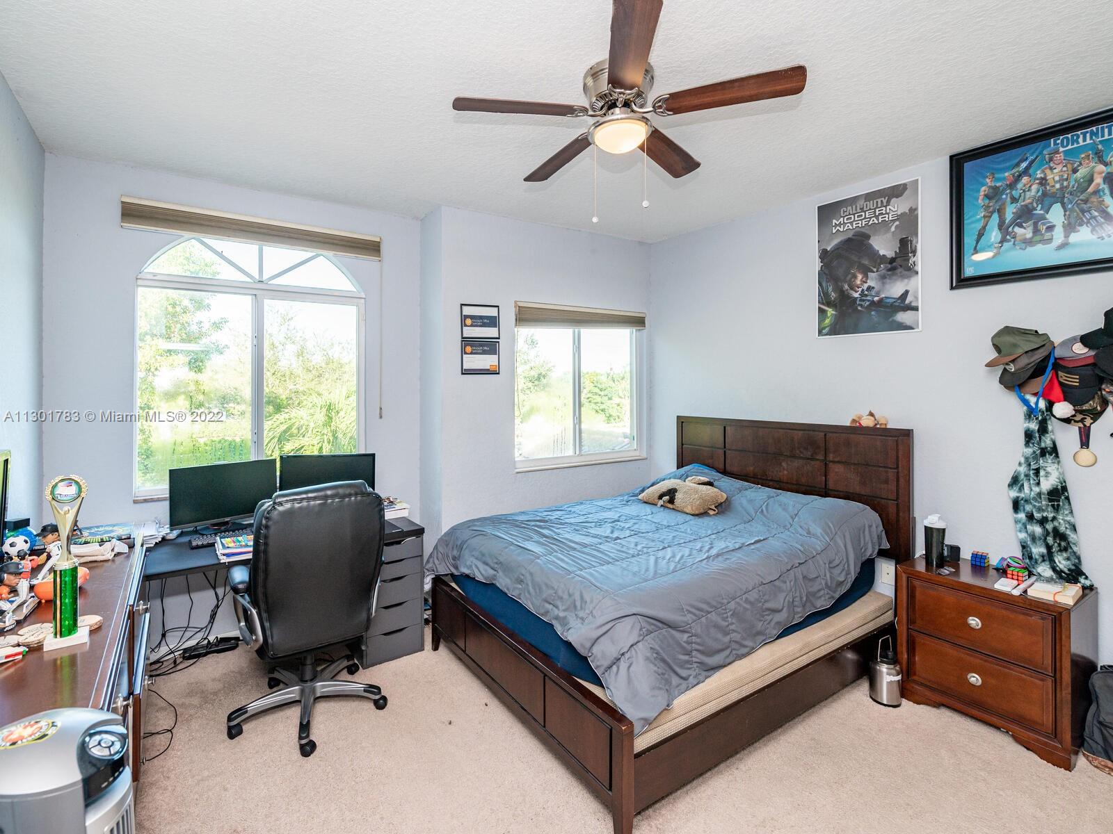 MADISON LAKES - Residential