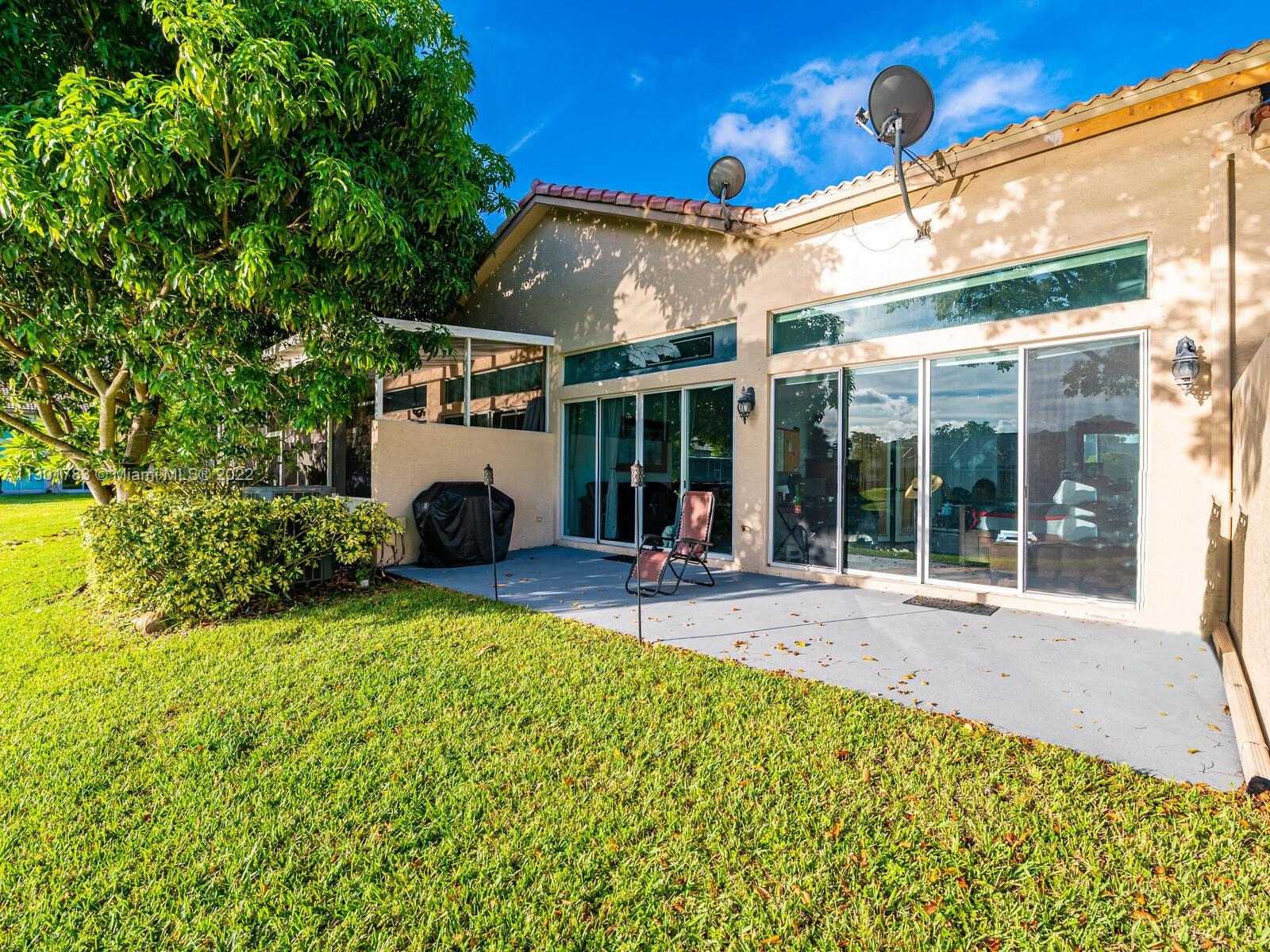 MADISON LAKES - Residential