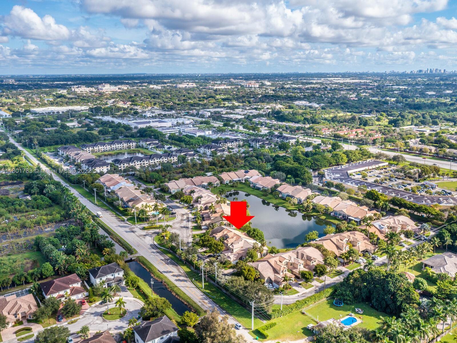 MADISON LAKES - Residential