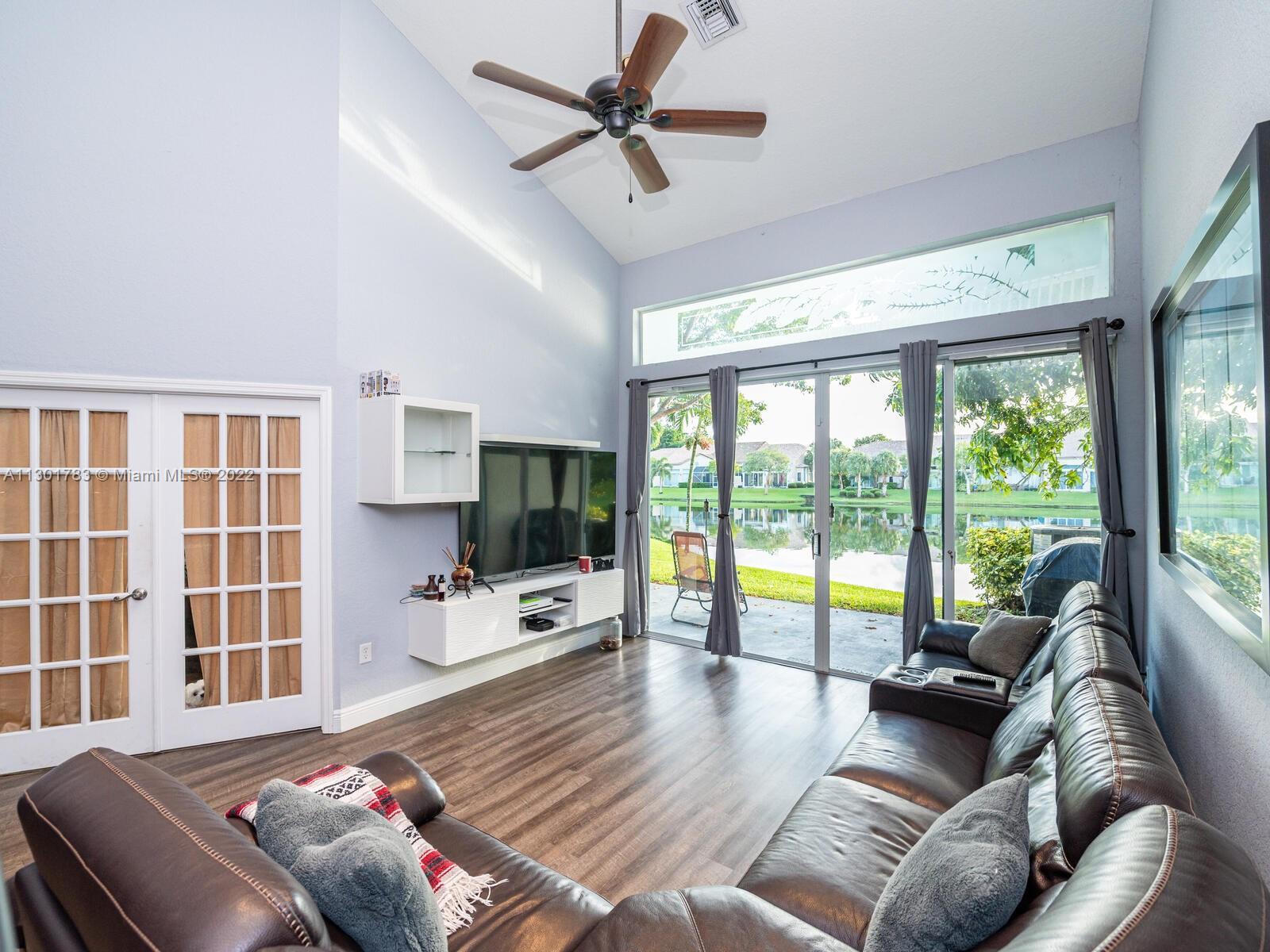 MADISON LAKES - Residential