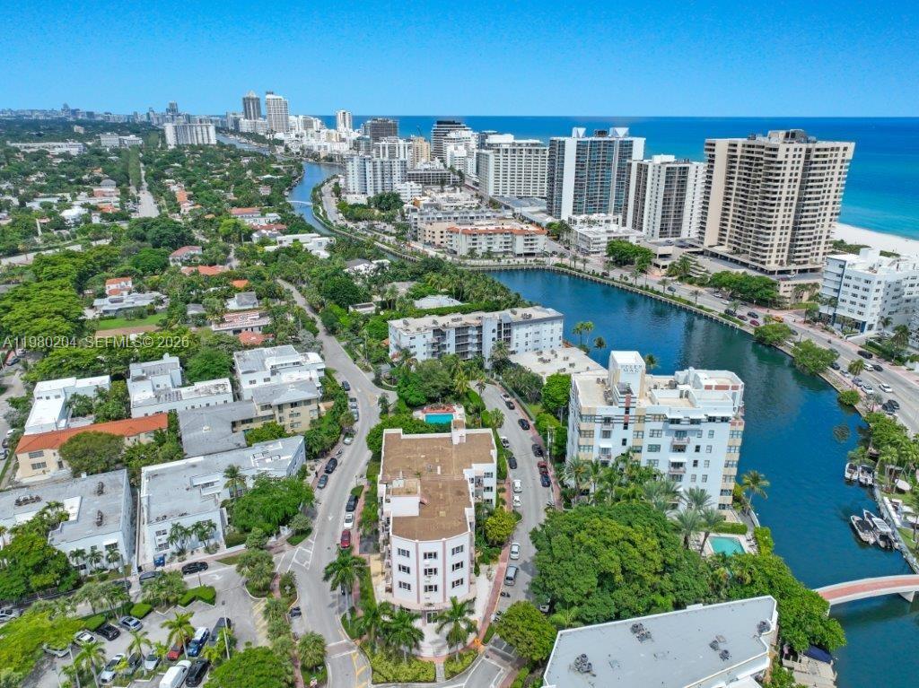 THE MANTELL CONDO - Residential