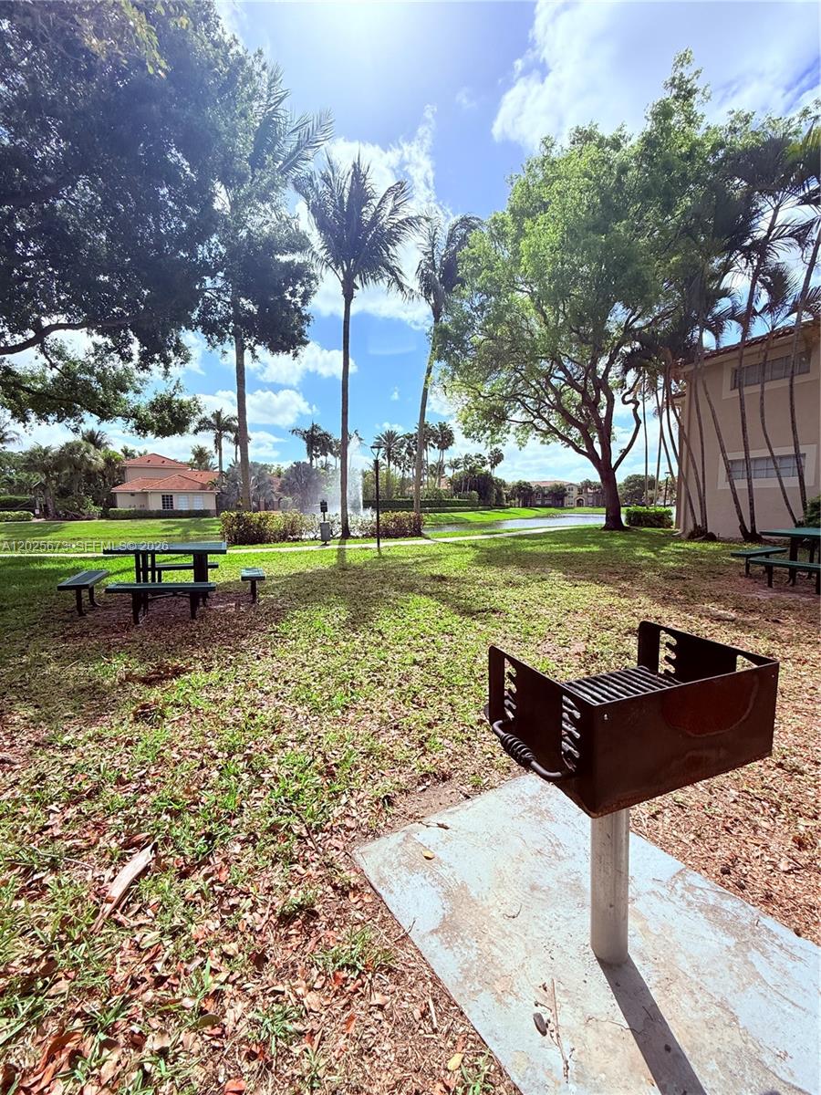 MURANO AT DELRAY BEACH CO - Residential Lease