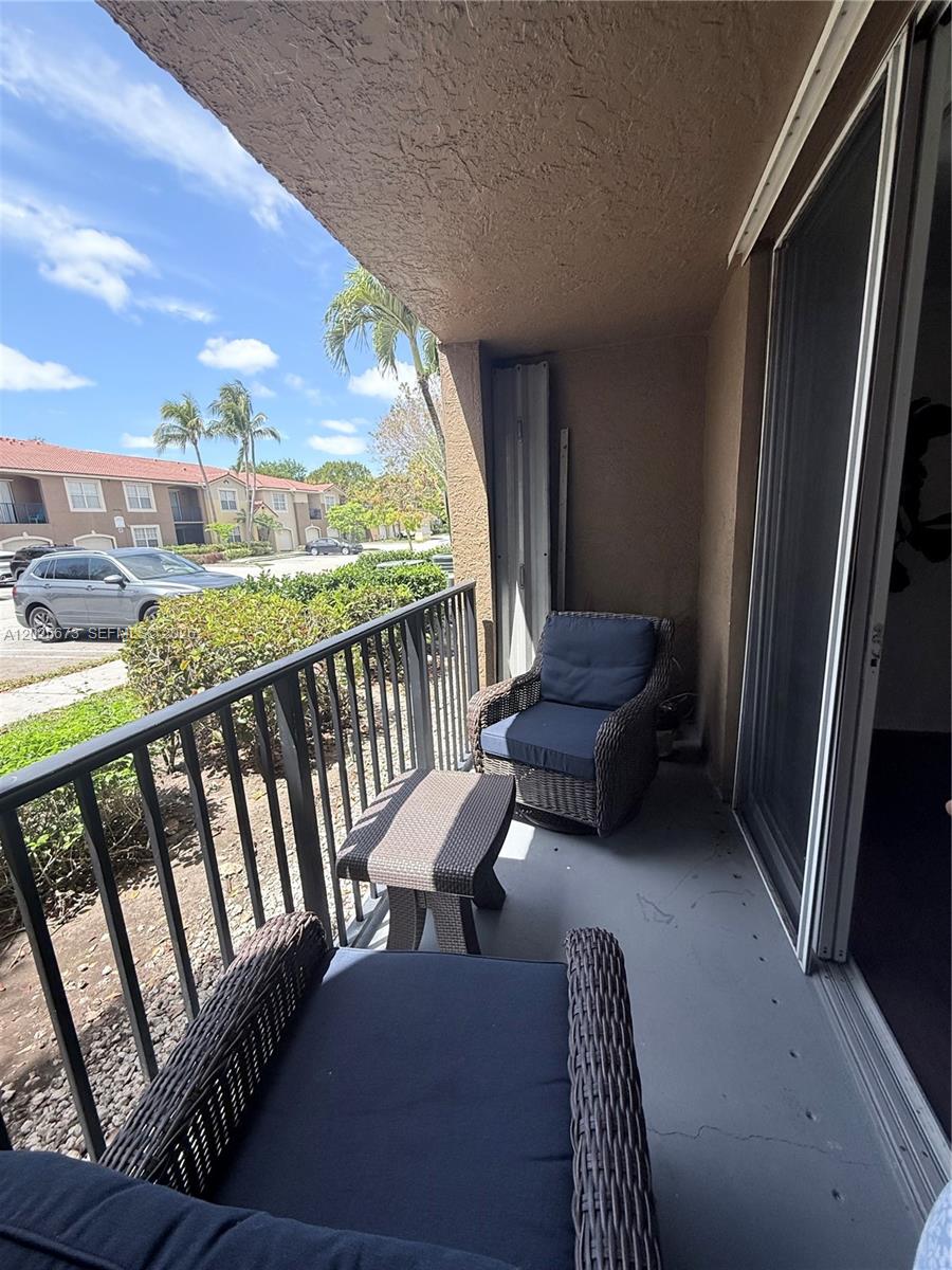 MURANO AT DELRAY BEACH CO - Residential Lease