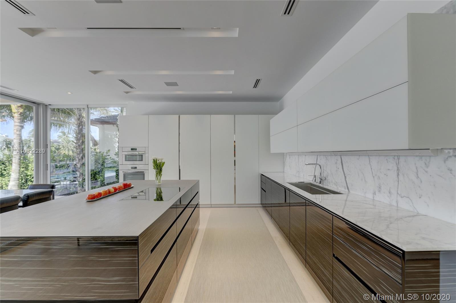 RIO VISTA ISLES - Residential