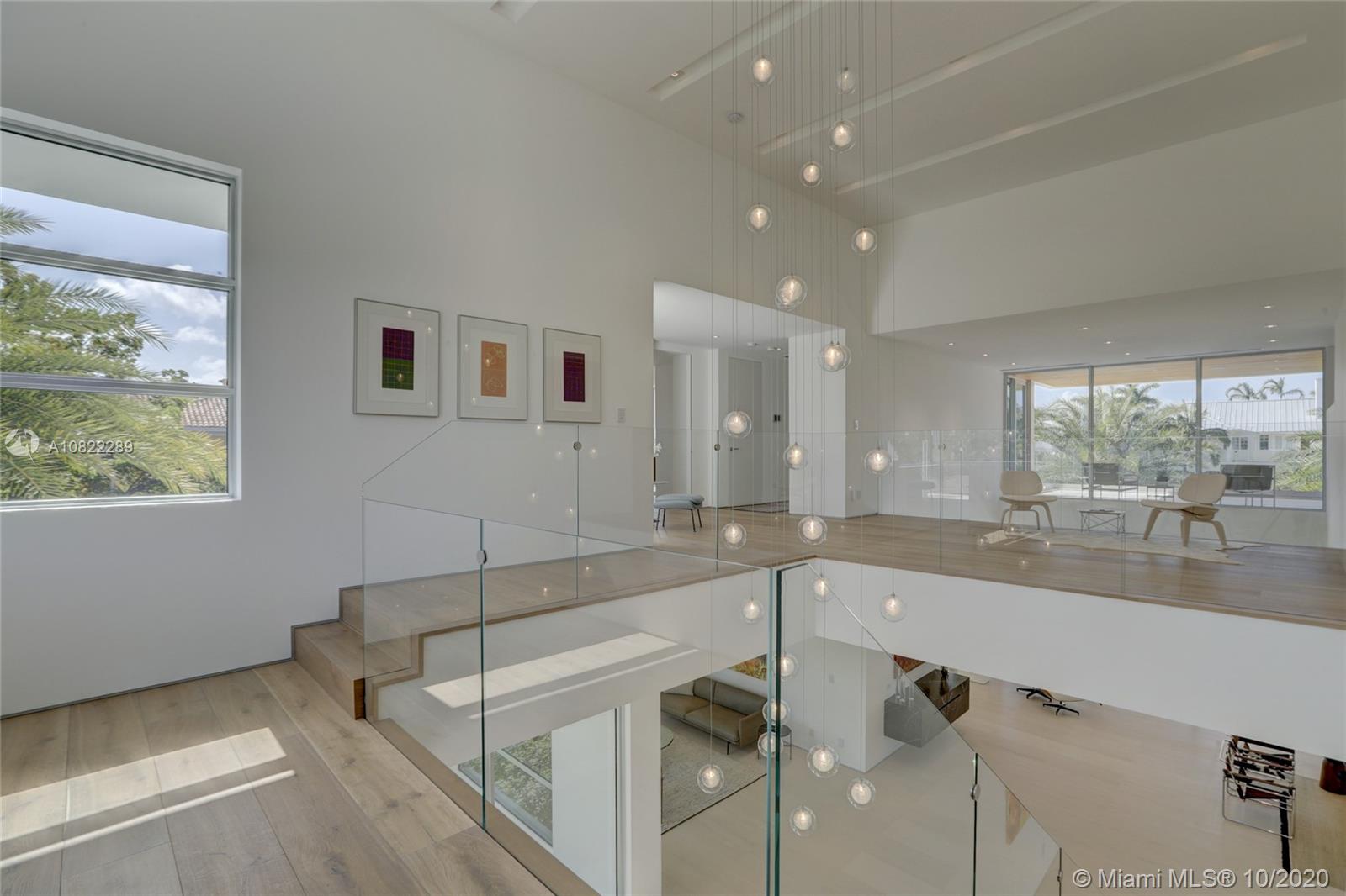 RIO VISTA ISLES - Residential