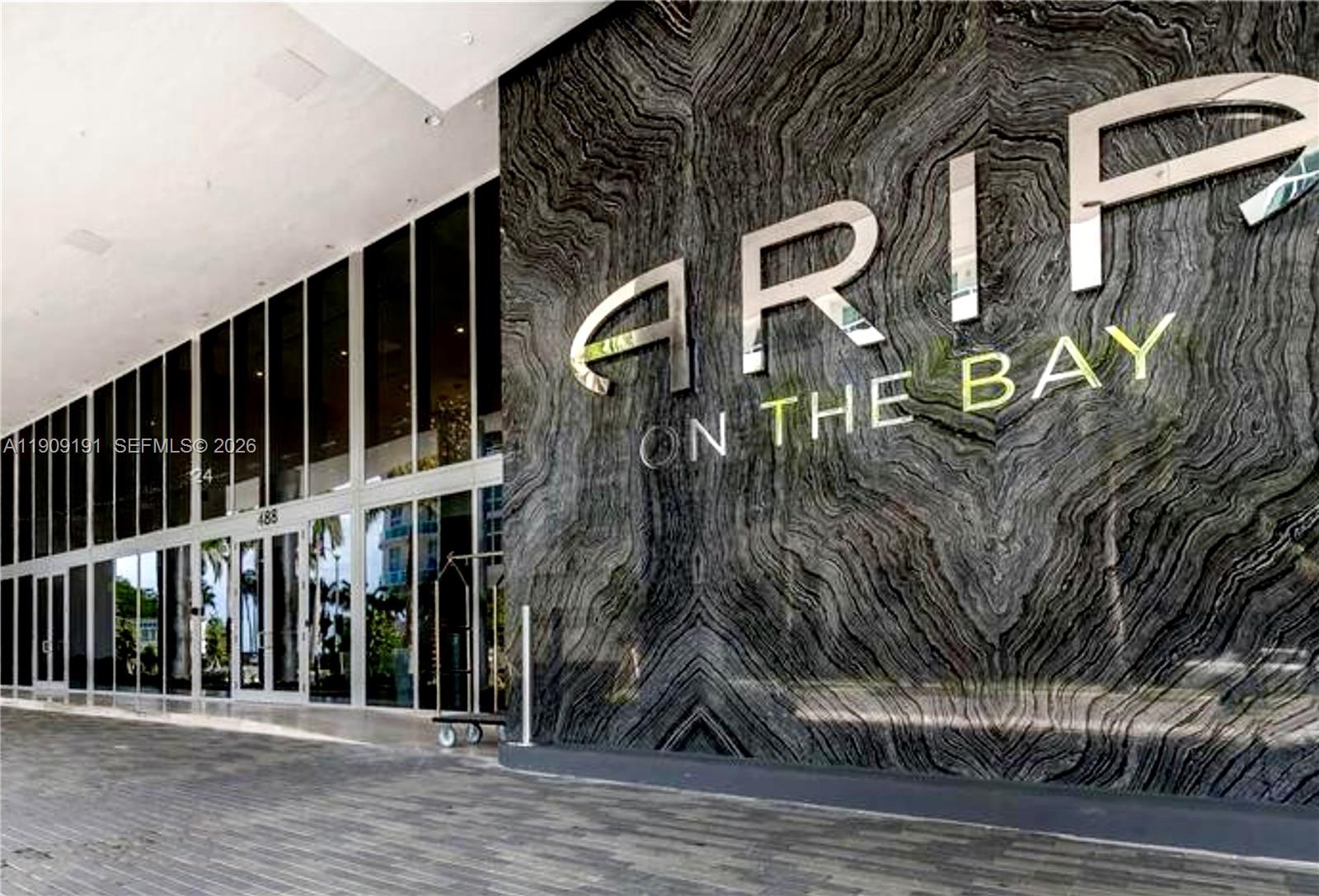 ARIA ON THE BAY CONDO - Residential