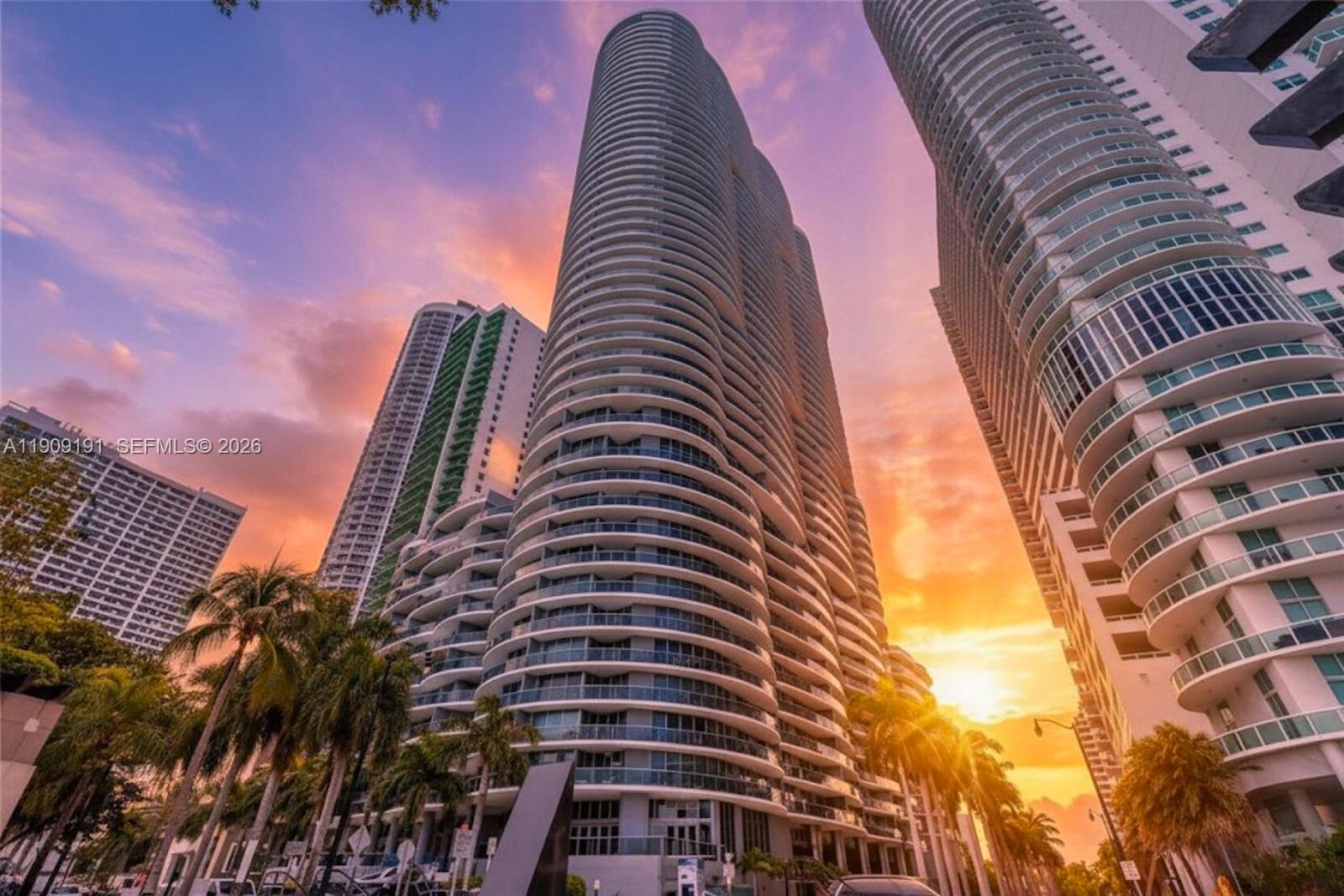 ARIA ON THE BAY CONDO - Residential