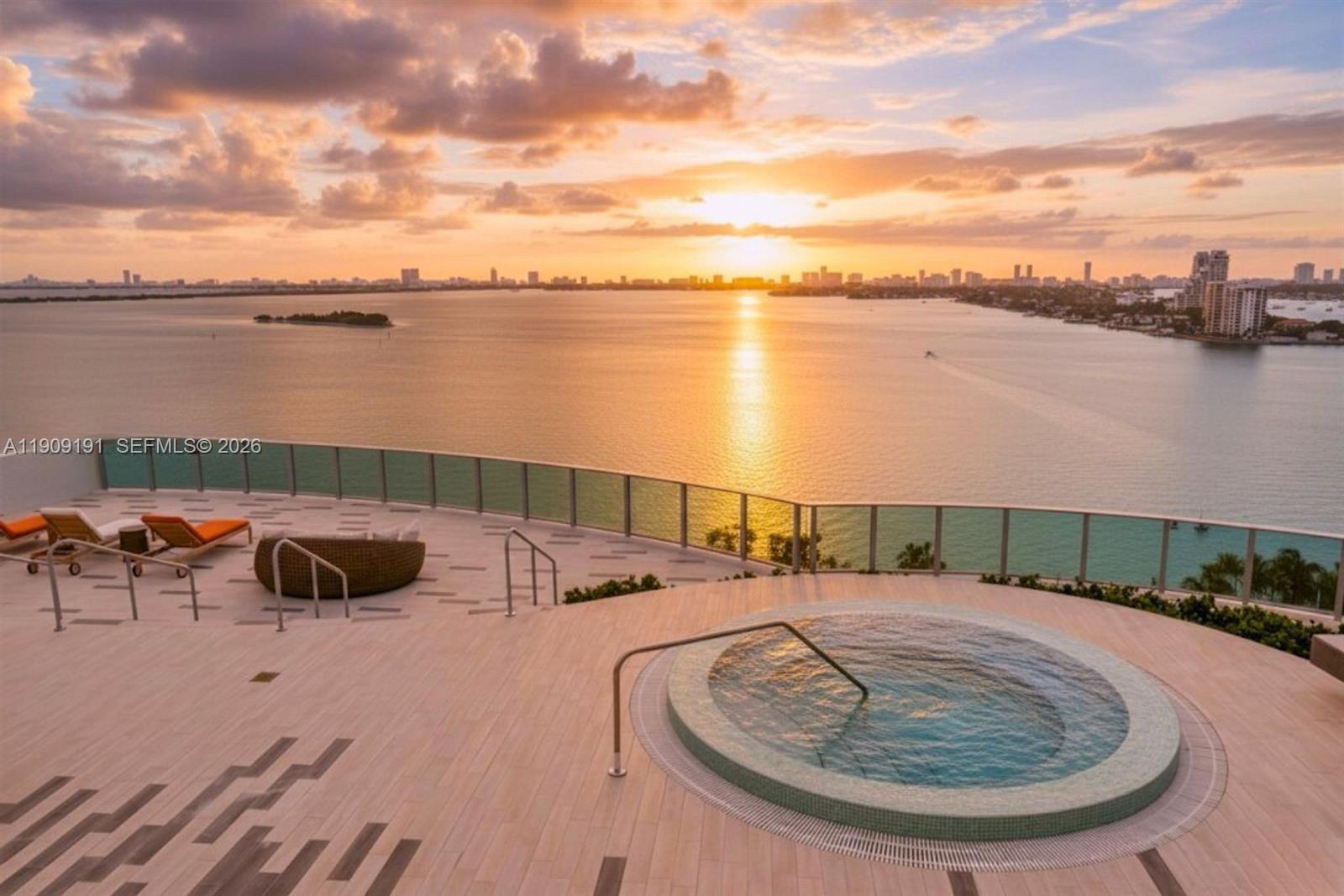 ARIA ON THE BAY CONDO - Residential
