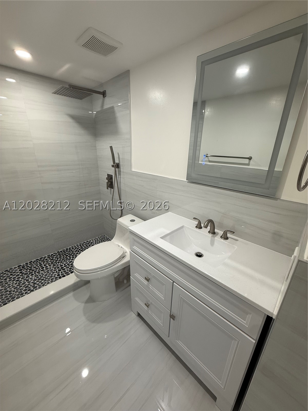 ST ANDREWS COURT CONDO - Residential