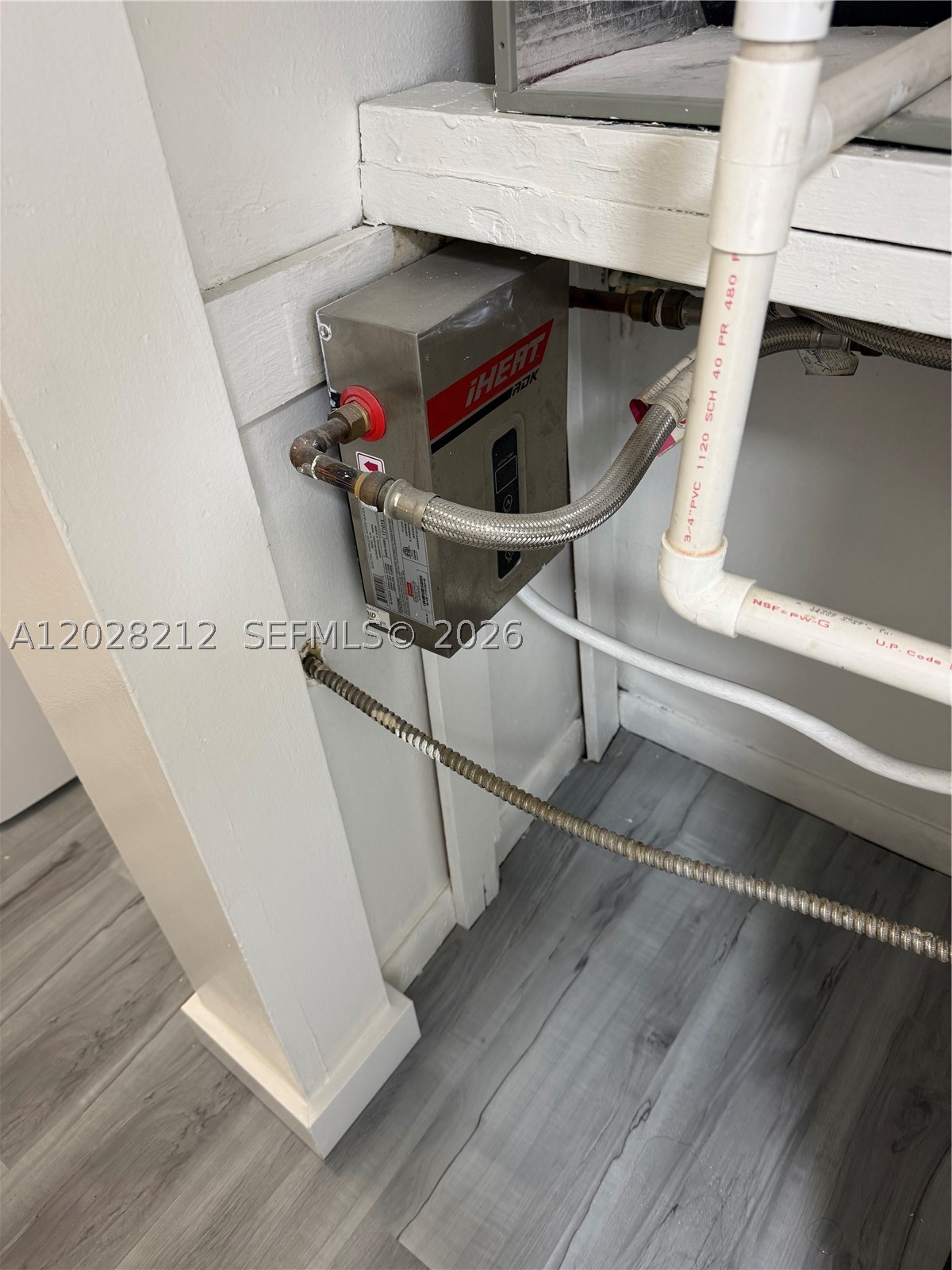 ST ANDREWS COURT CONDO - Residential