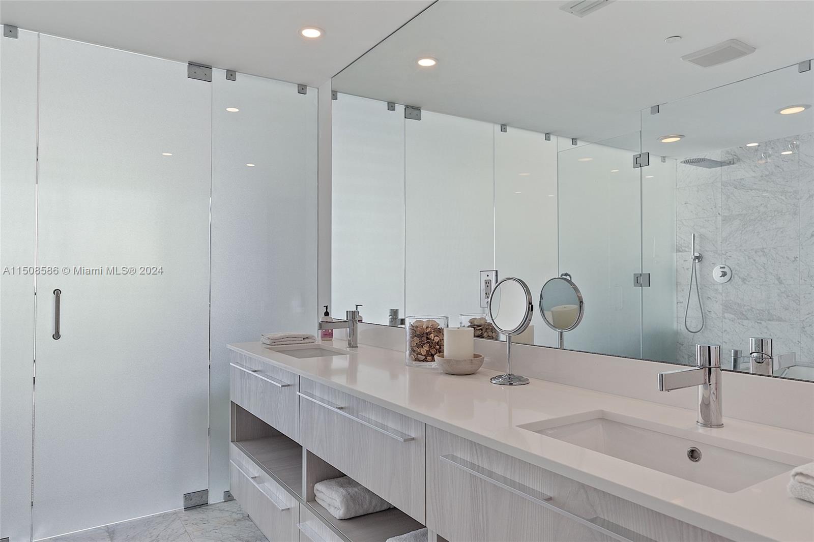 ONE PARAISO CONDO - Residential Lease