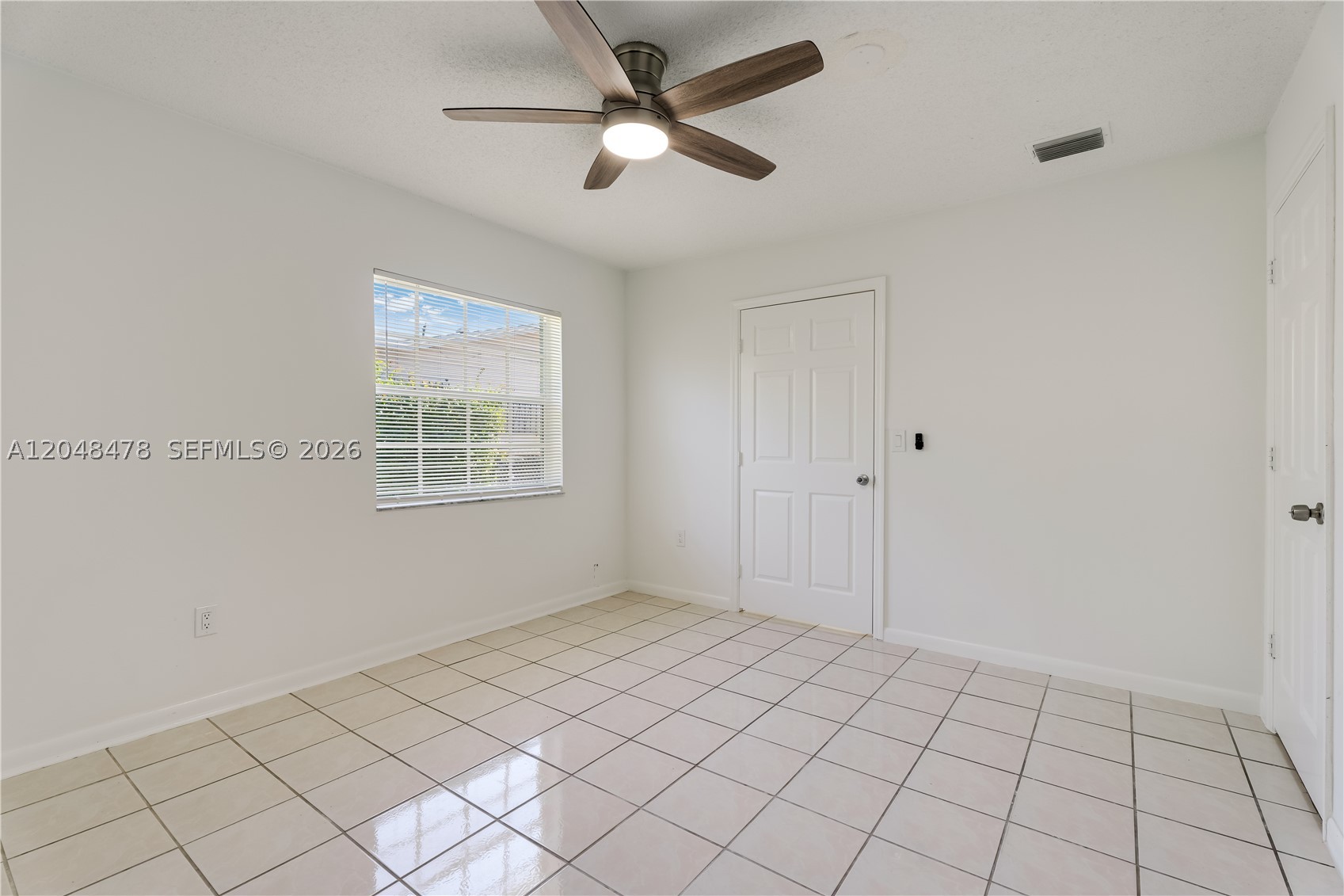 PALMLAND HOMES SOUTH NO 7 - Residential Lease