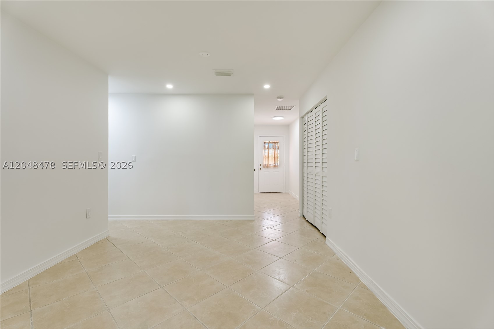 PALMLAND HOMES SOUTH NO 7 - Residential Lease