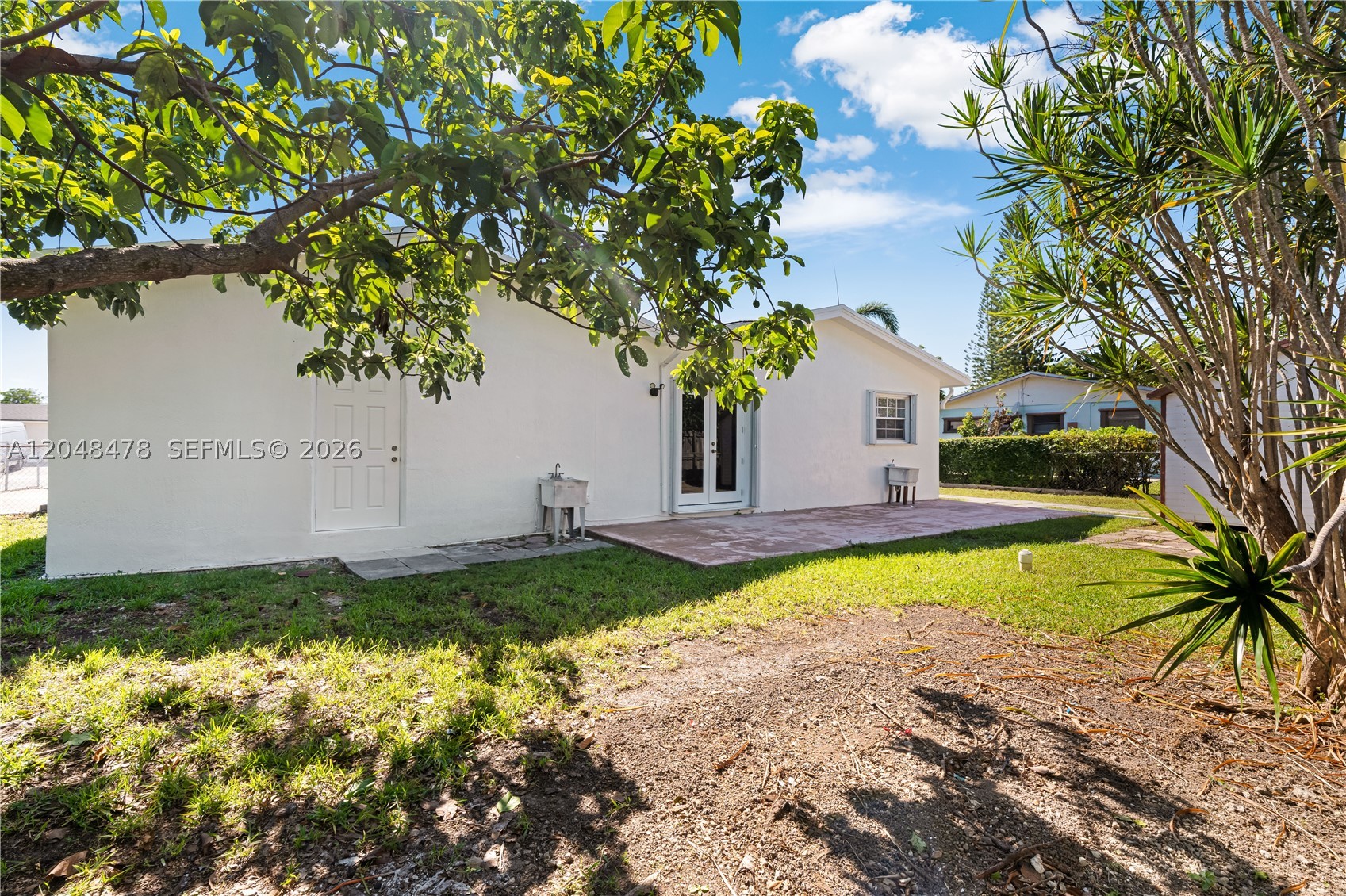 PALMLAND HOMES SOUTH NO 7 - Residential Lease
