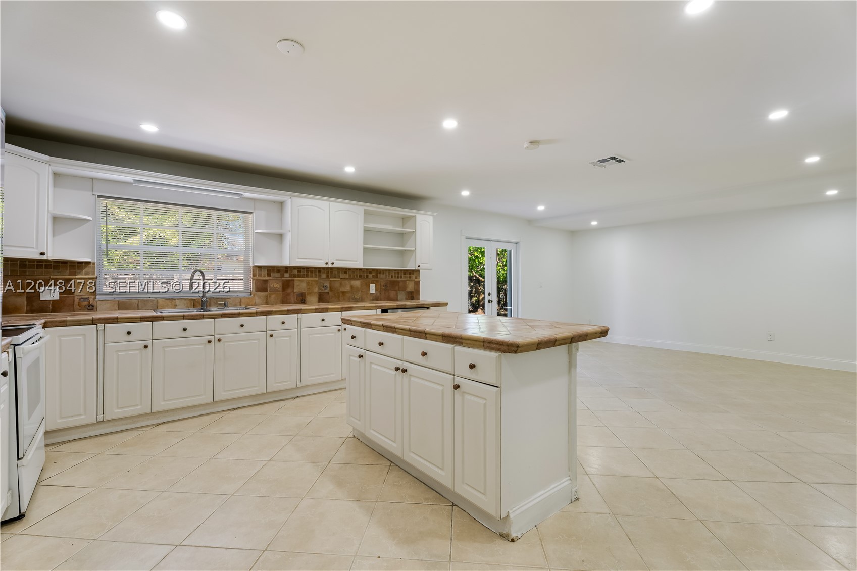 PALMLAND HOMES SOUTH NO 7 - Residential Lease