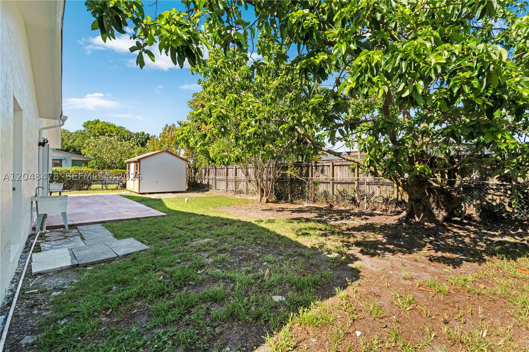 PALMLAND HOMES SOUTH NO 7 - Residential Lease