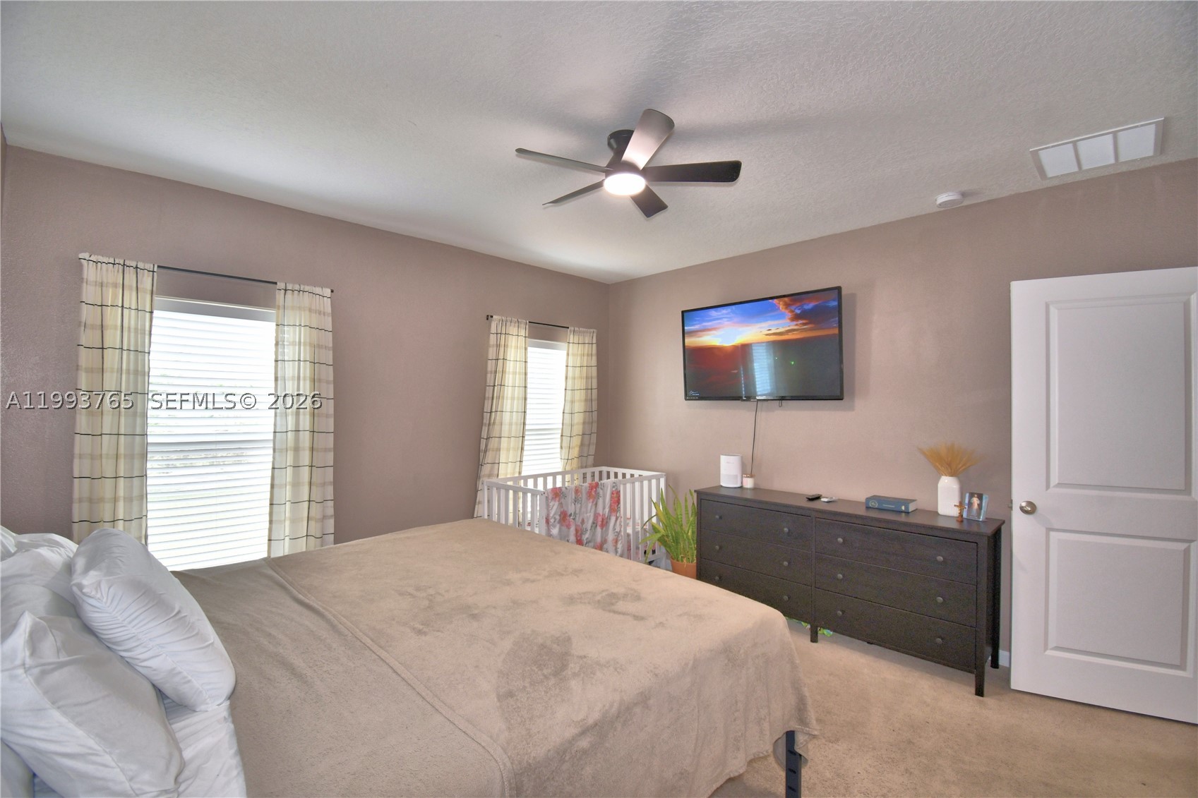 EAGLE LANDING PHASE I - Residential