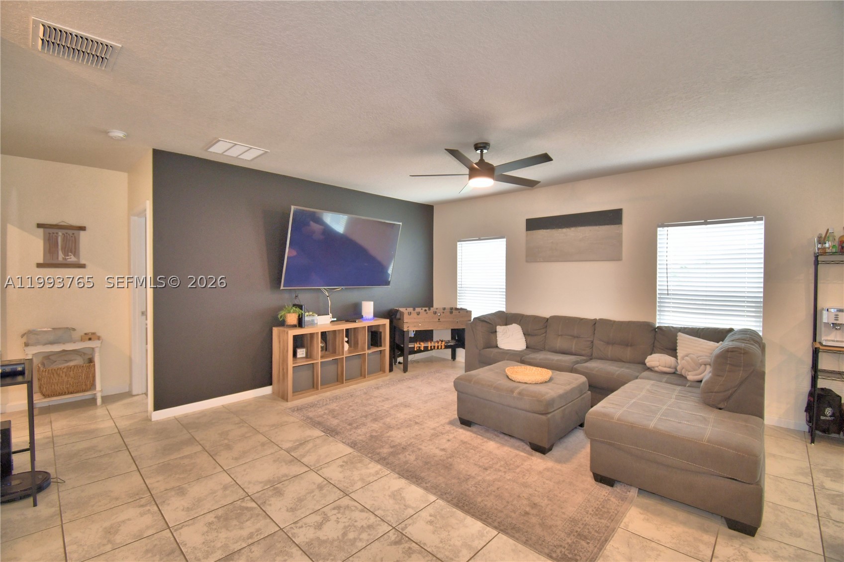 EAGLE LANDING PHASE I - Residential