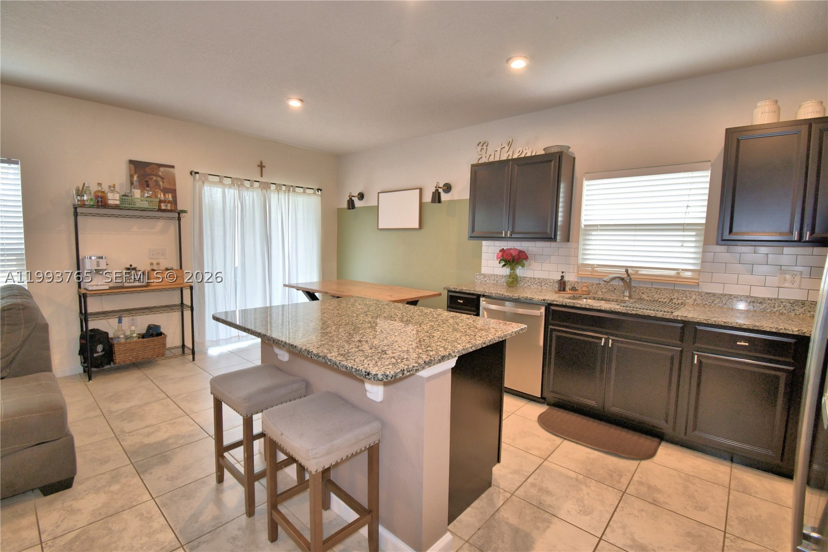 Welcome to the Eagle Landing community in Winter Haven, FL. This well-maintained single-family home is move-in ready and waiting for its new owner(s). The open-floor concept creates a comfortable flow throughout the main living areas, while the split floor plan provides added privacy for the primary bedroom and bath with spacious walk-in closet.
The kitchen features stainless steel appliances and granite countertops, offering both style and functionality. Additional conveniences include a laundry room, two car garage and low HOA dues, making this home an affordable and practical choice.
Experience the charm of small-town living while enjoying the growth and expansion happening throughout Winter Haven. Conveniently located just minutes from Legoland, shopping, dining, and entertainment, and centrally positioned between Tampa and Orlando for easy travel in either direction.
Solar panels will be paid off at closing, providing the new owner with the benefit of low electricity bills. The spacious backyard offers room to relax or entertain.
