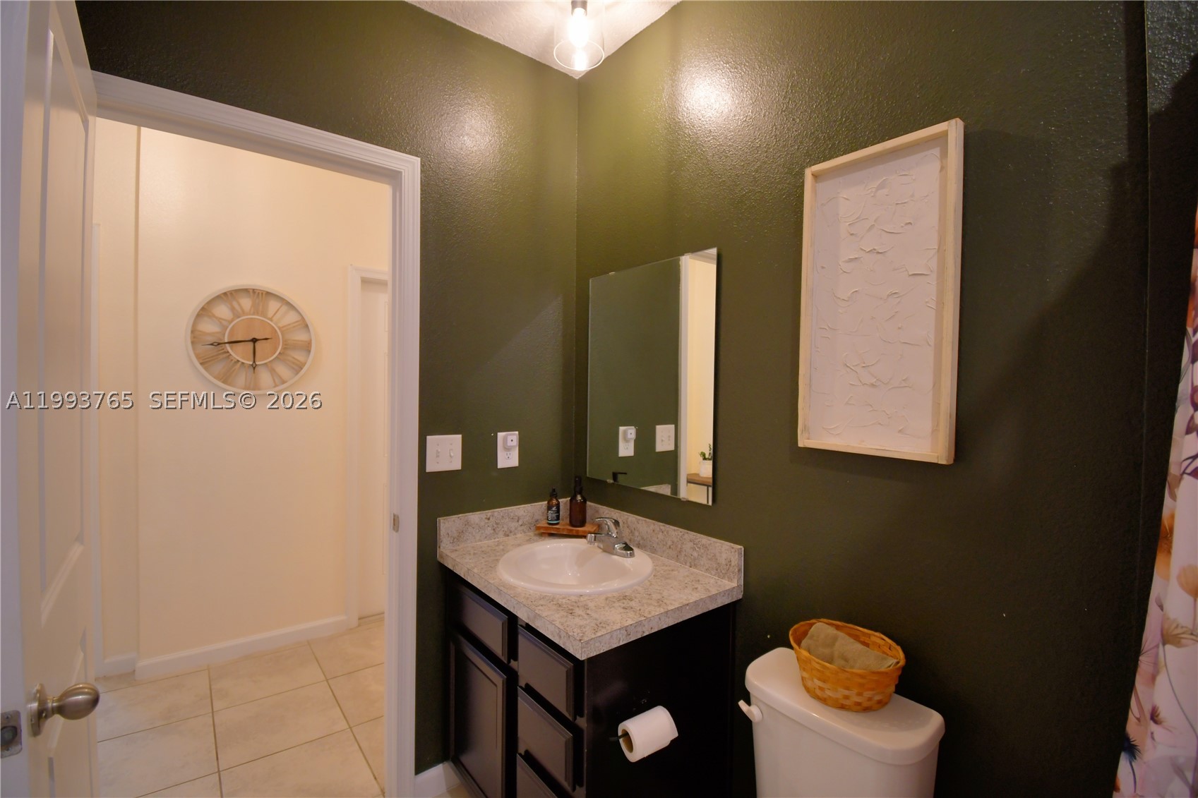 EAGLE LANDING PHASE I - Residential