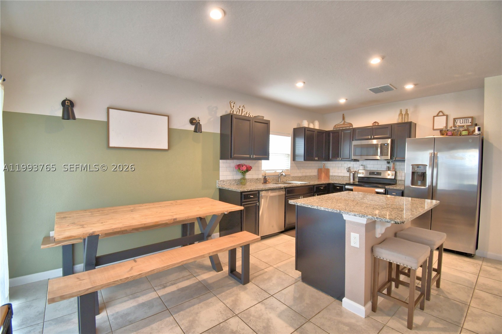EAGLE LANDING PHASE I - Residential
