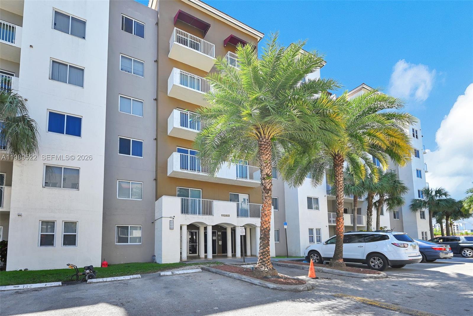 PARADISE POINTE CONDO - Residential