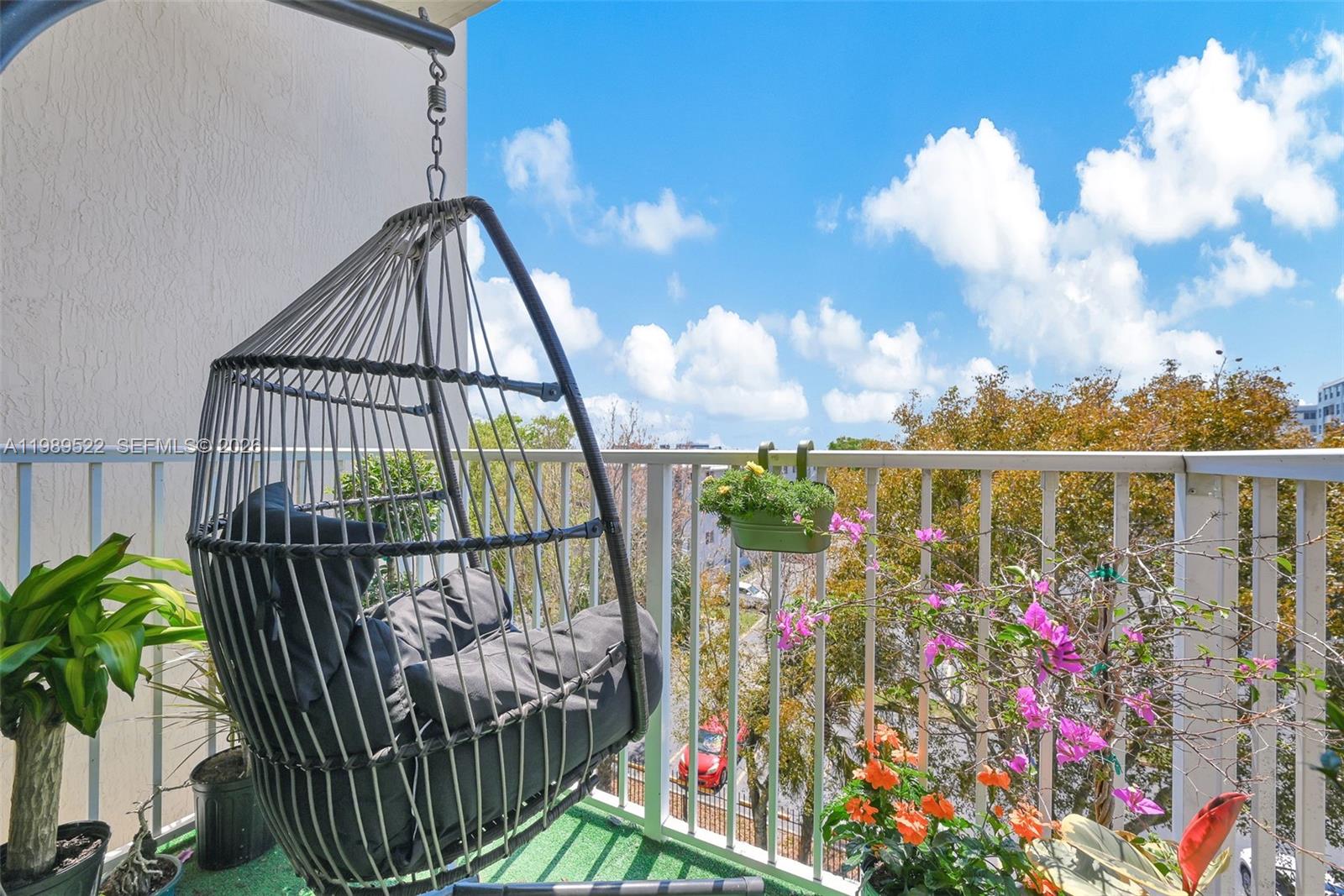 PARADISE POINTE CONDO - Residential
