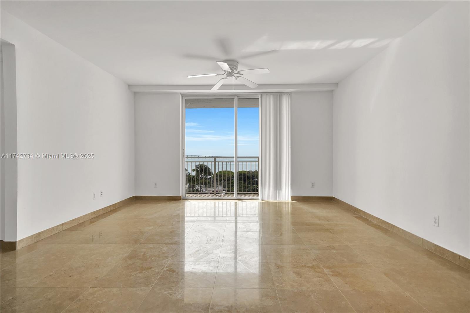 ISOLA CONDO - Residential Lease
