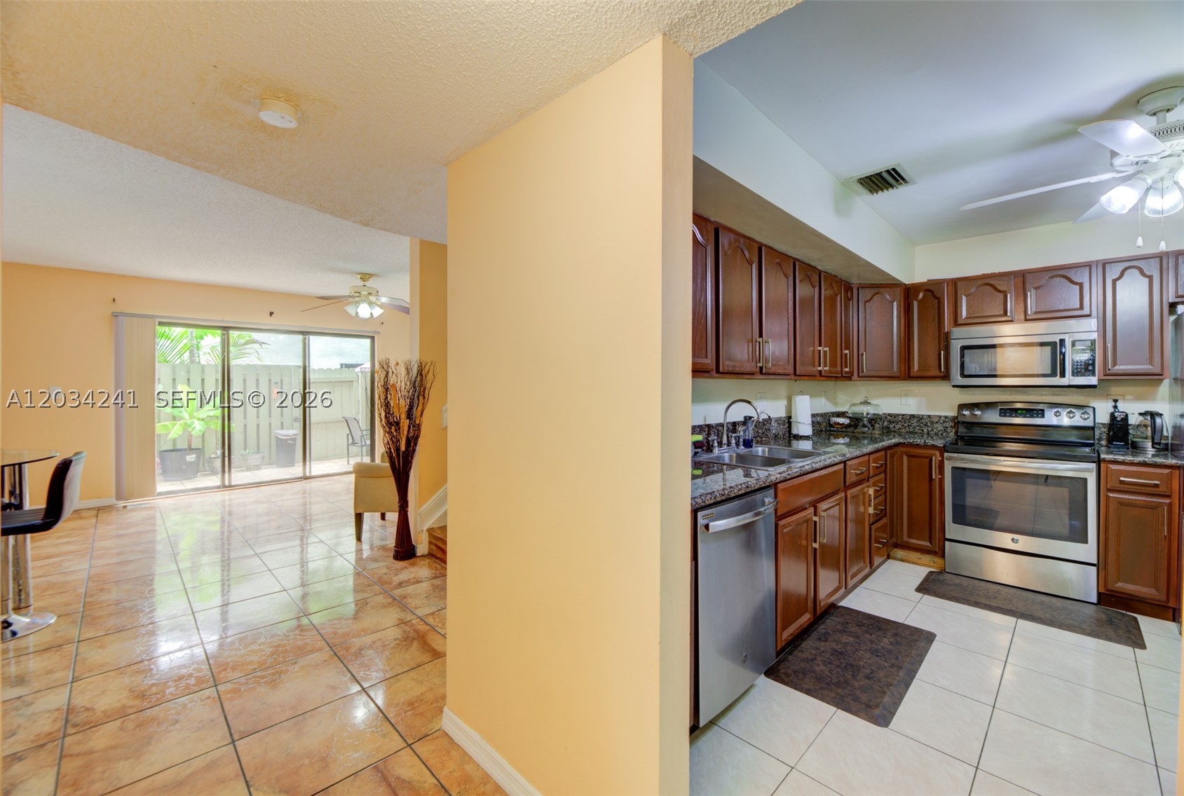 SPRINGTREE - Residential