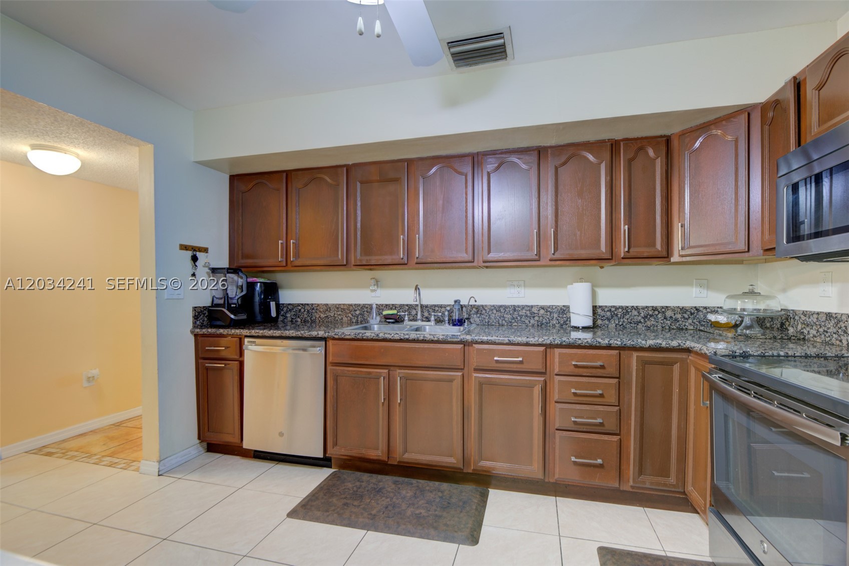 SPRINGTREE - Residential