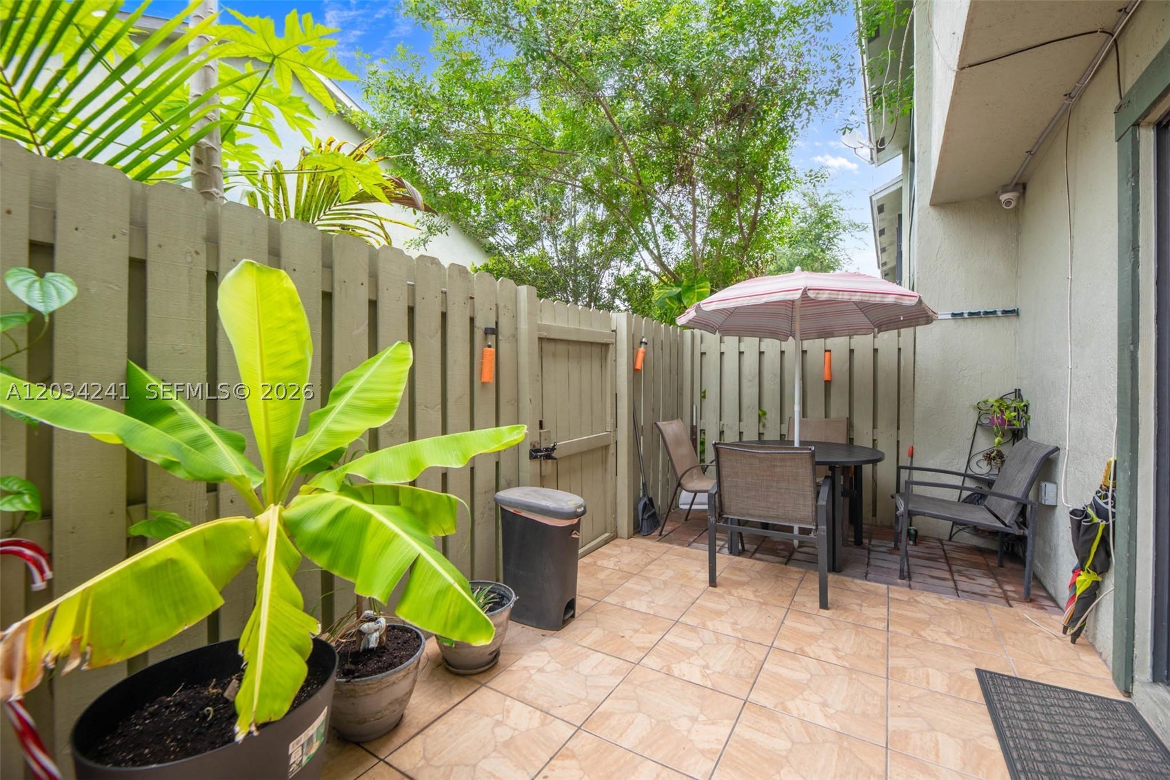 SPRINGTREE - Residential