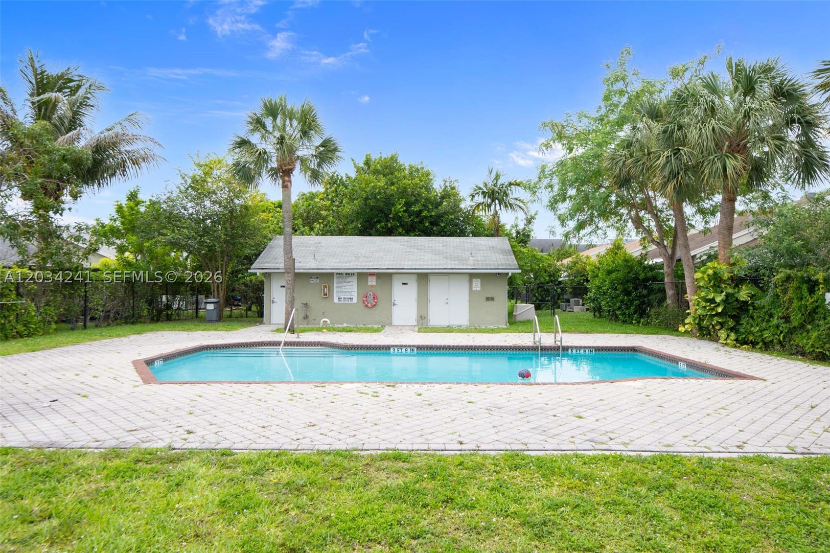 SPRINGTREE - Residential