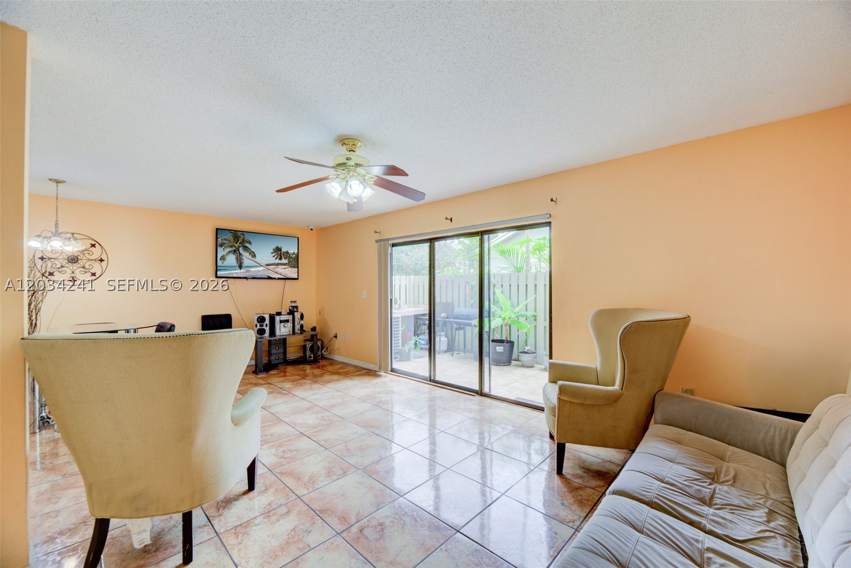 SPRINGTREE - Residential