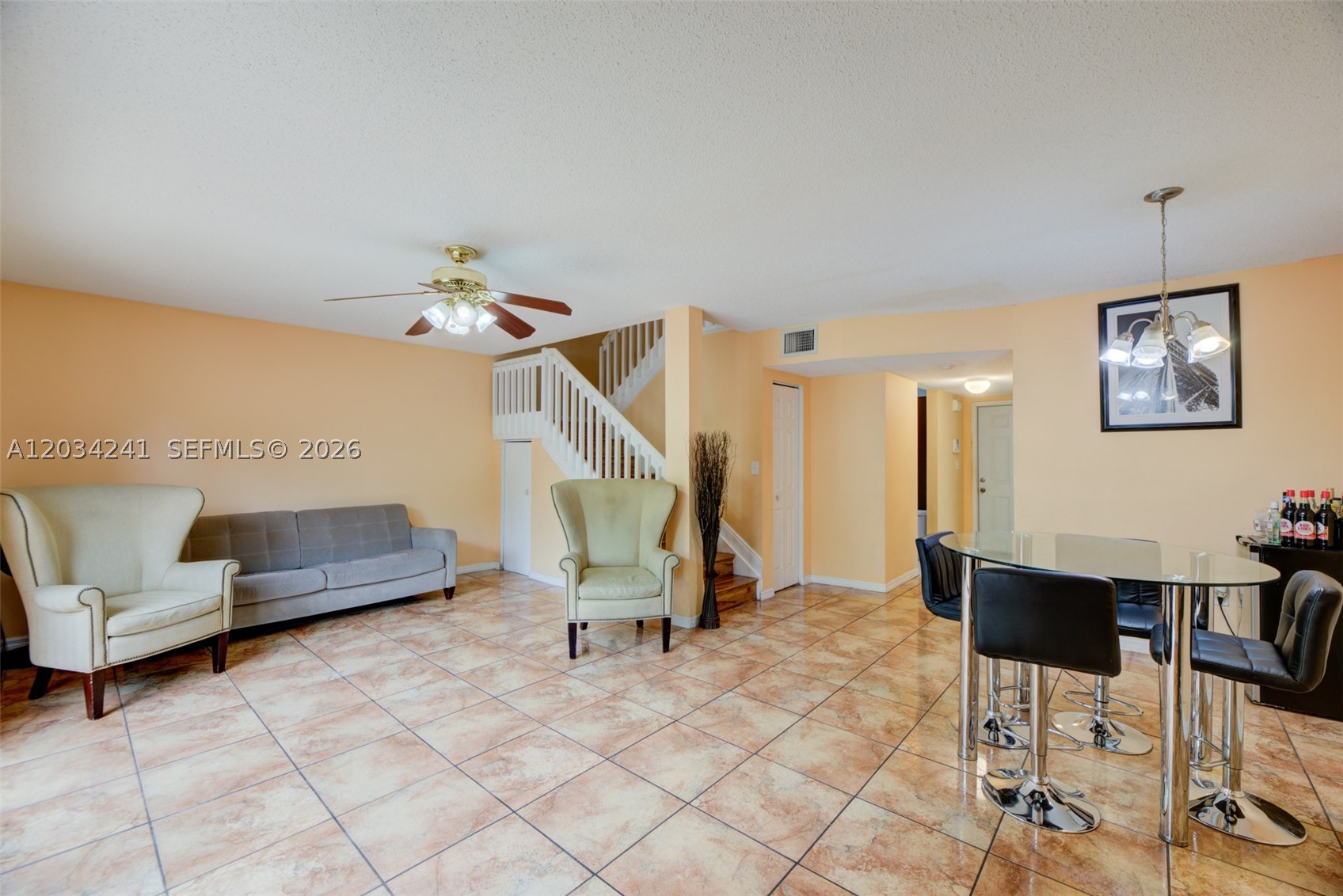 SPRINGTREE - Residential