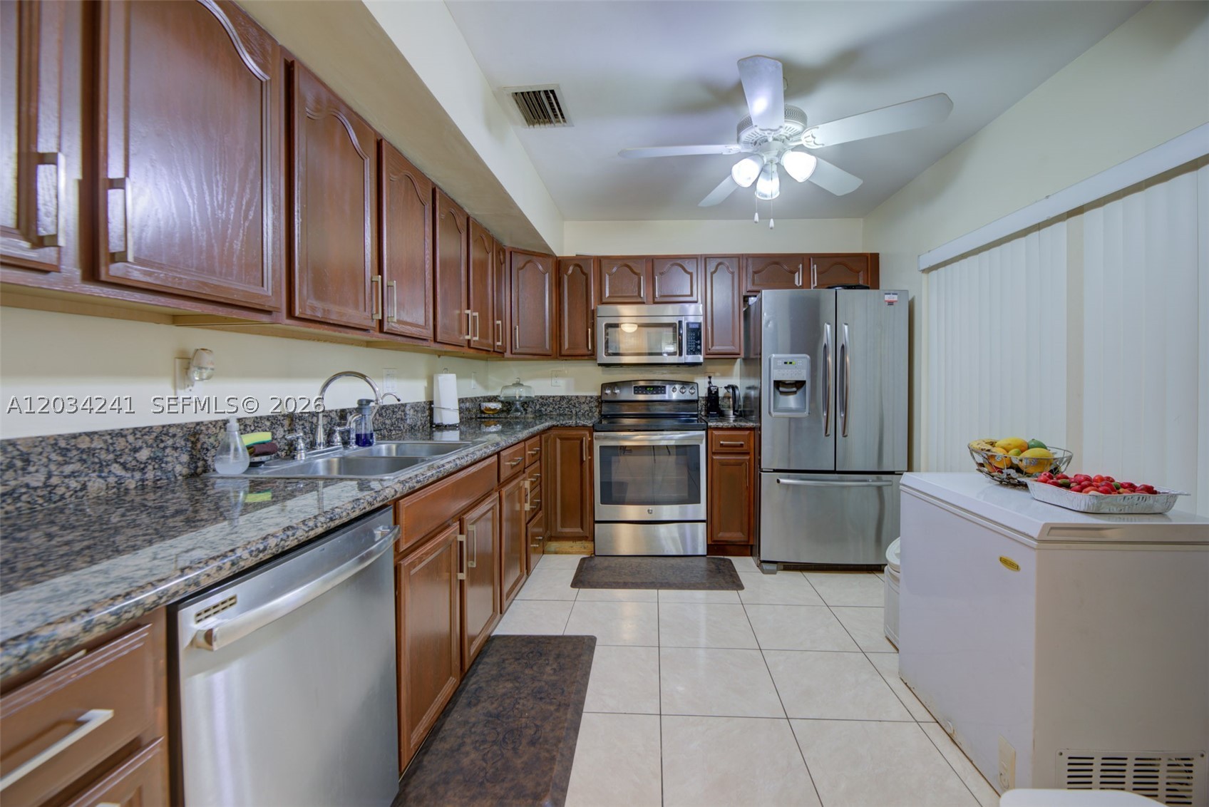 SPRINGTREE - Residential