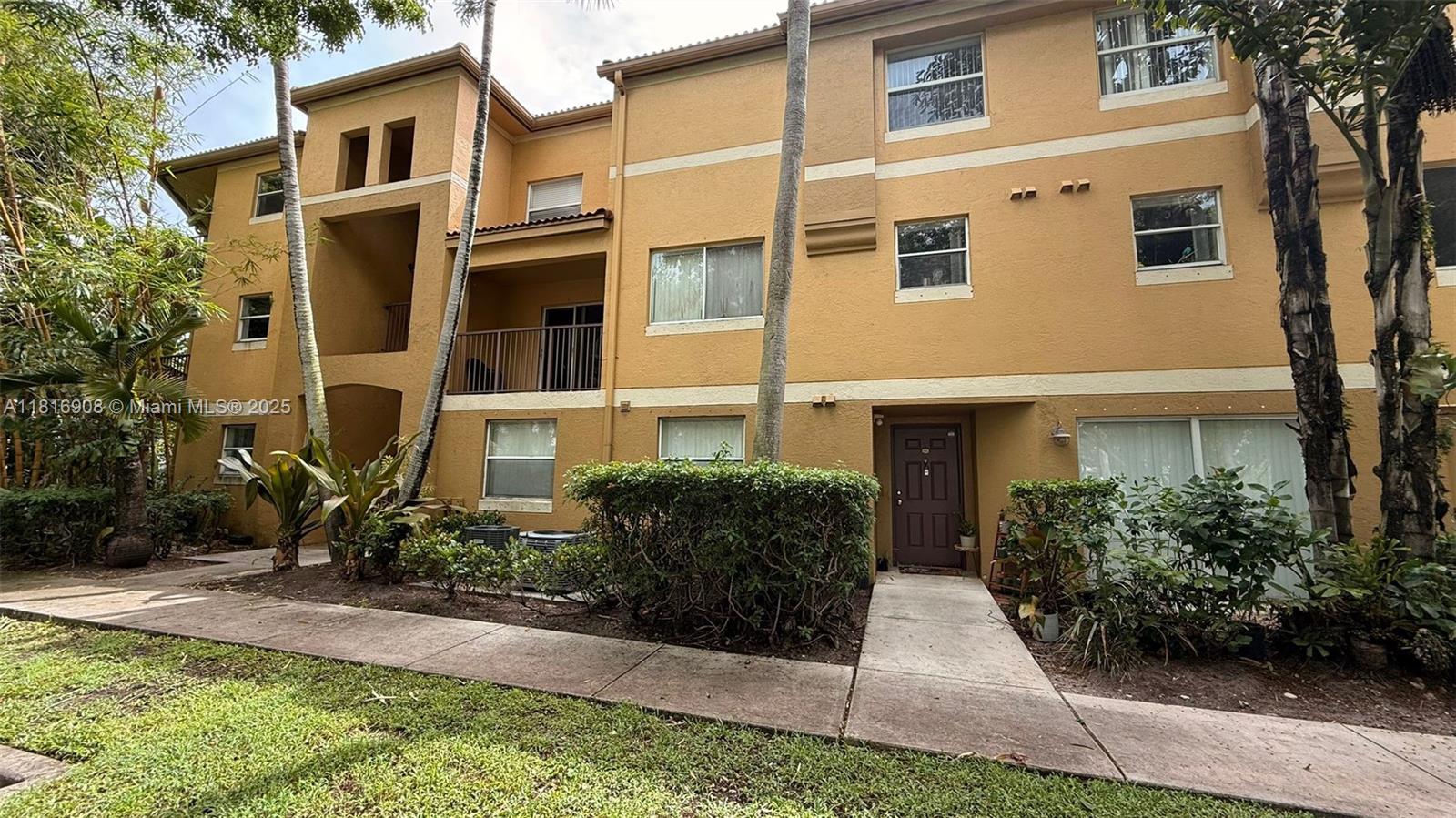 PARAGON PLANTATION CONDO - Residential Lease