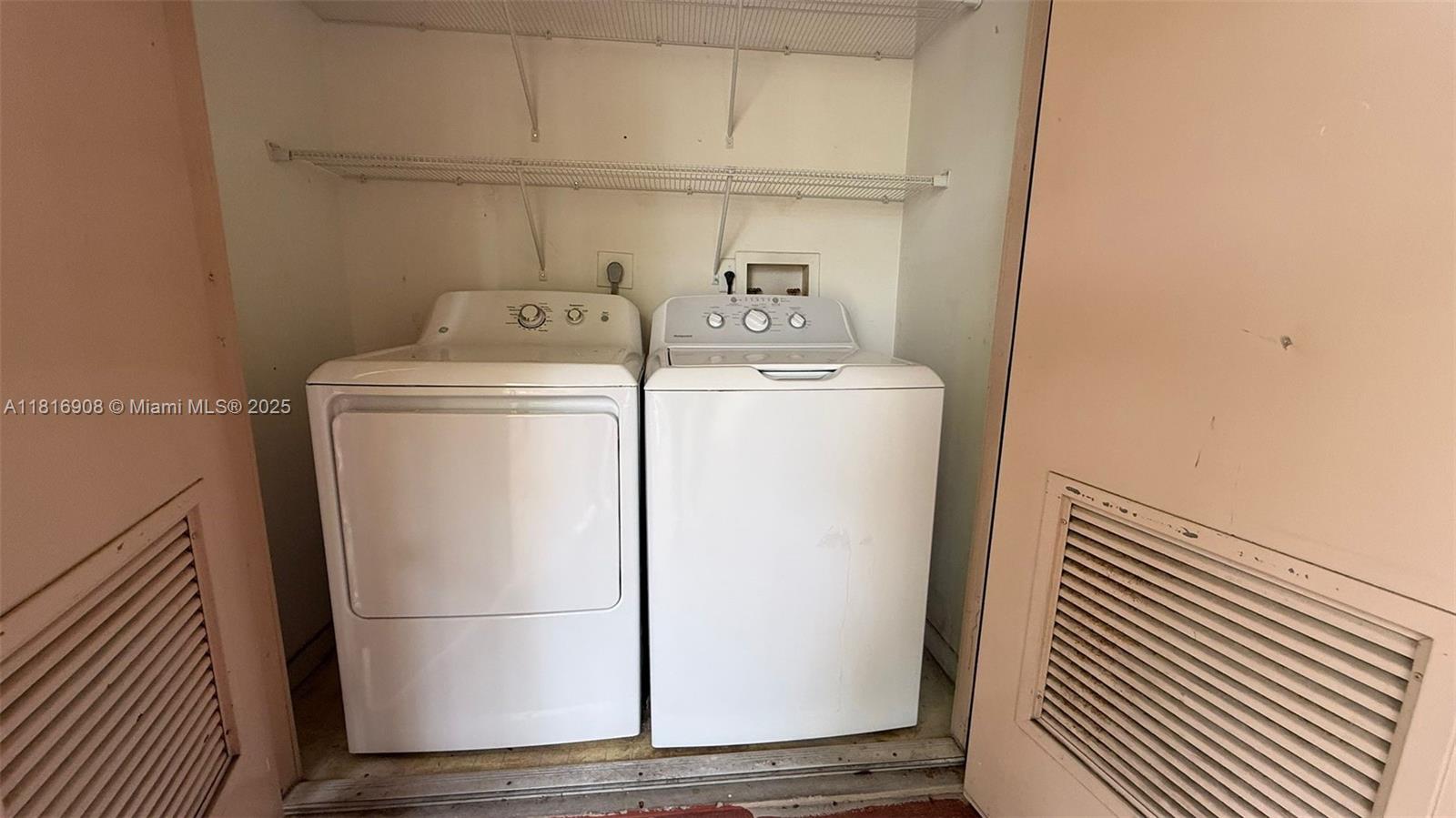 PARAGON PLANTATION CONDO - Residential Lease