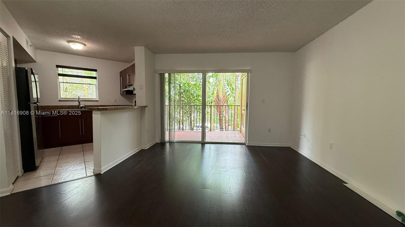 PARAGON PLANTATION CONDO - Residential Lease