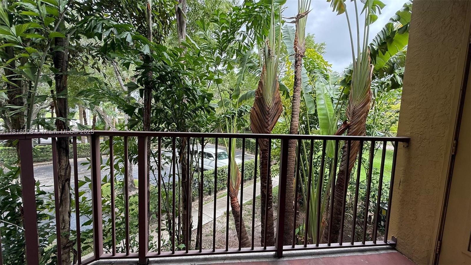 PARAGON PLANTATION CONDO - Residential Lease