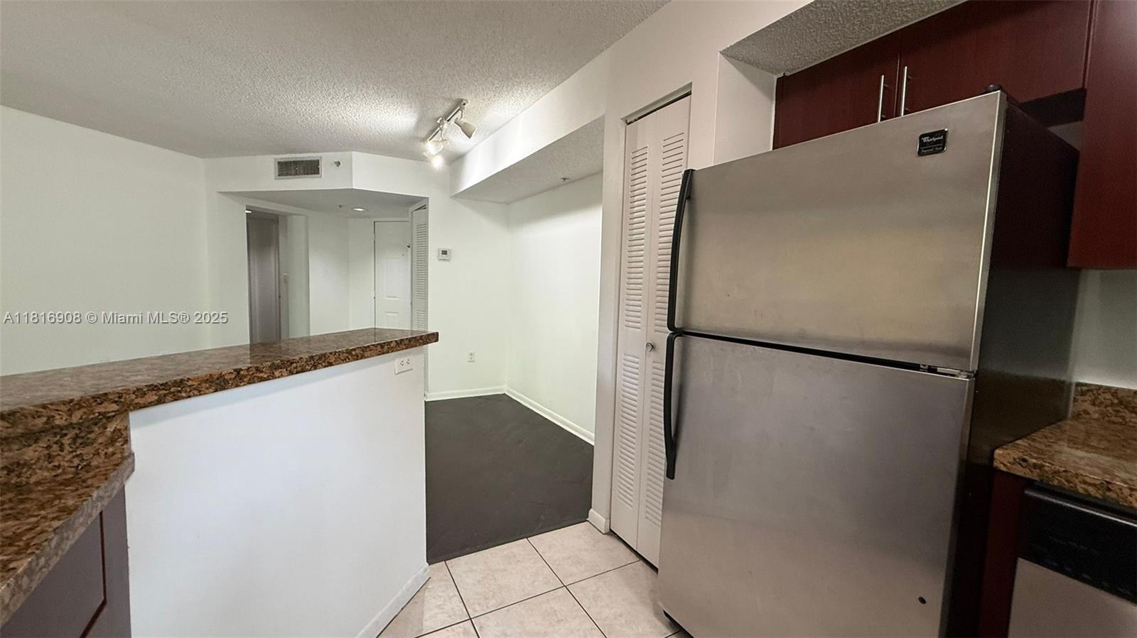 PARAGON PLANTATION CONDO - Residential Lease