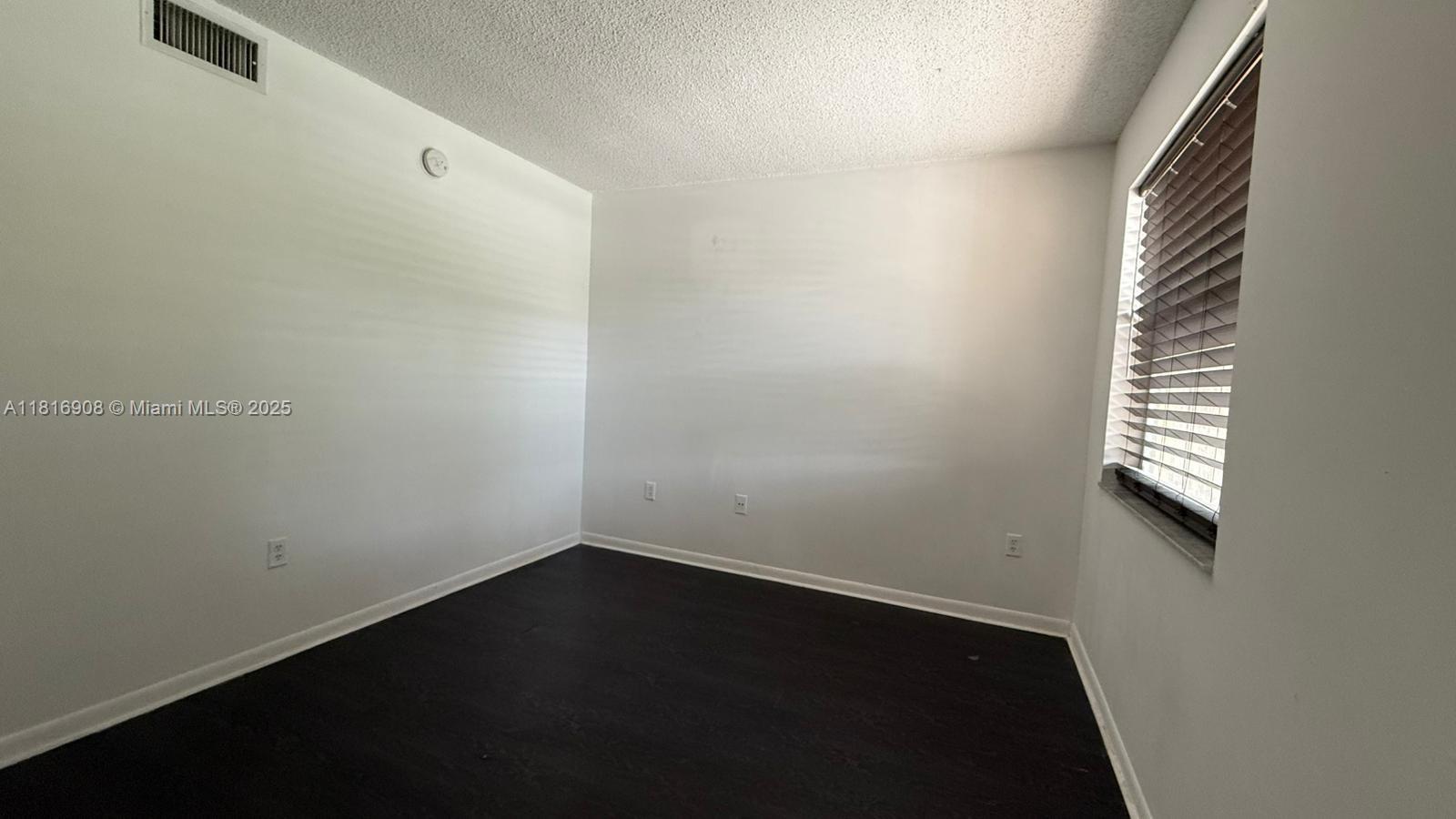PARAGON PLANTATION CONDO - Residential Lease