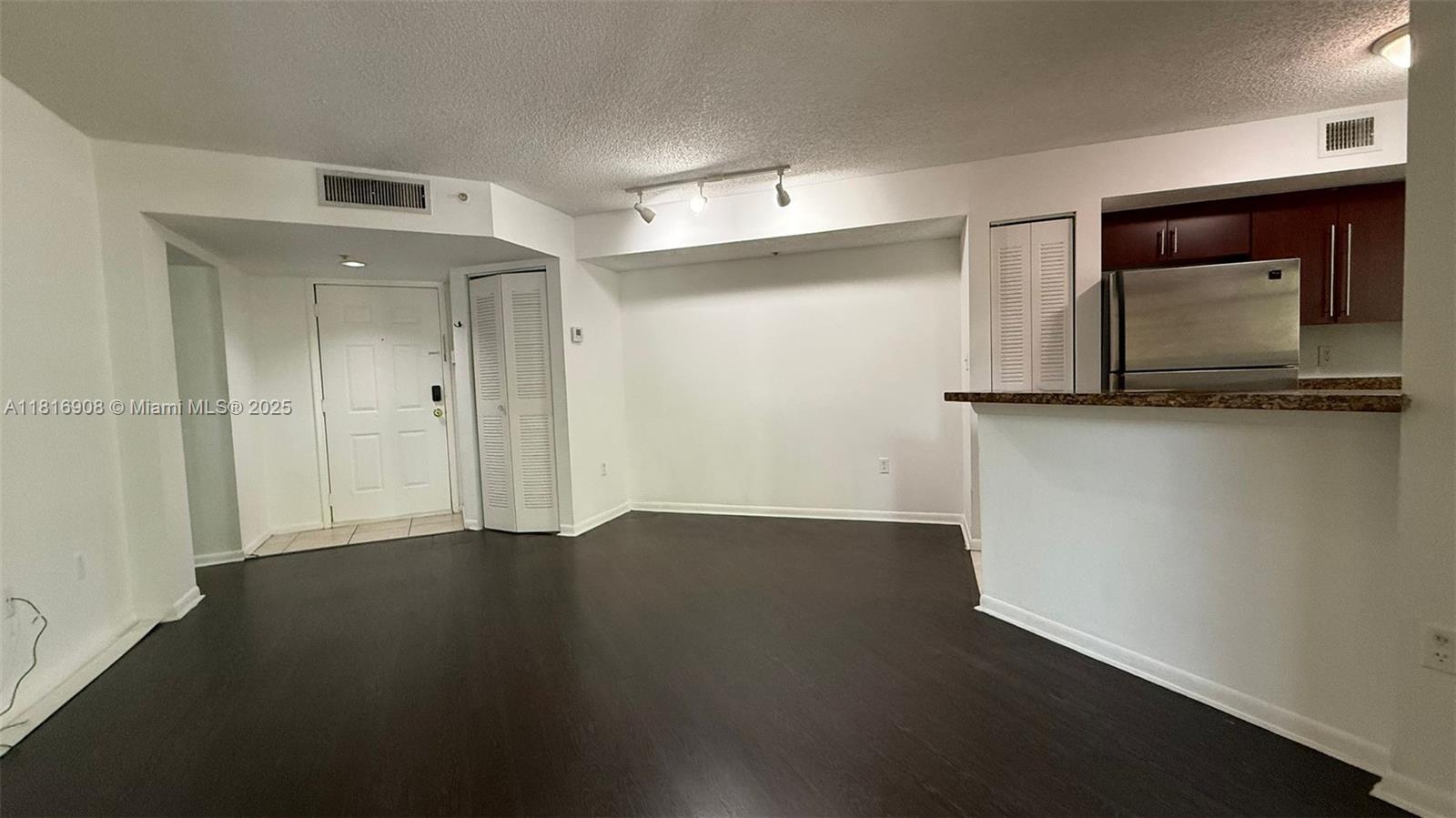 PARAGON PLANTATION CONDO - Residential Lease