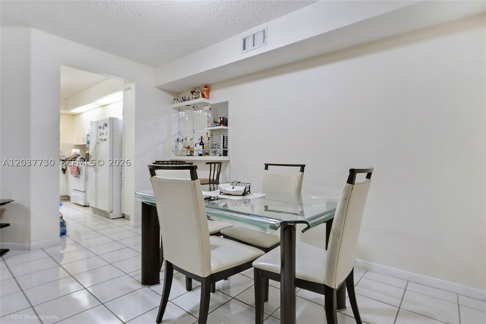 KEYS GATE CONDO NO ONE - Residential Lease