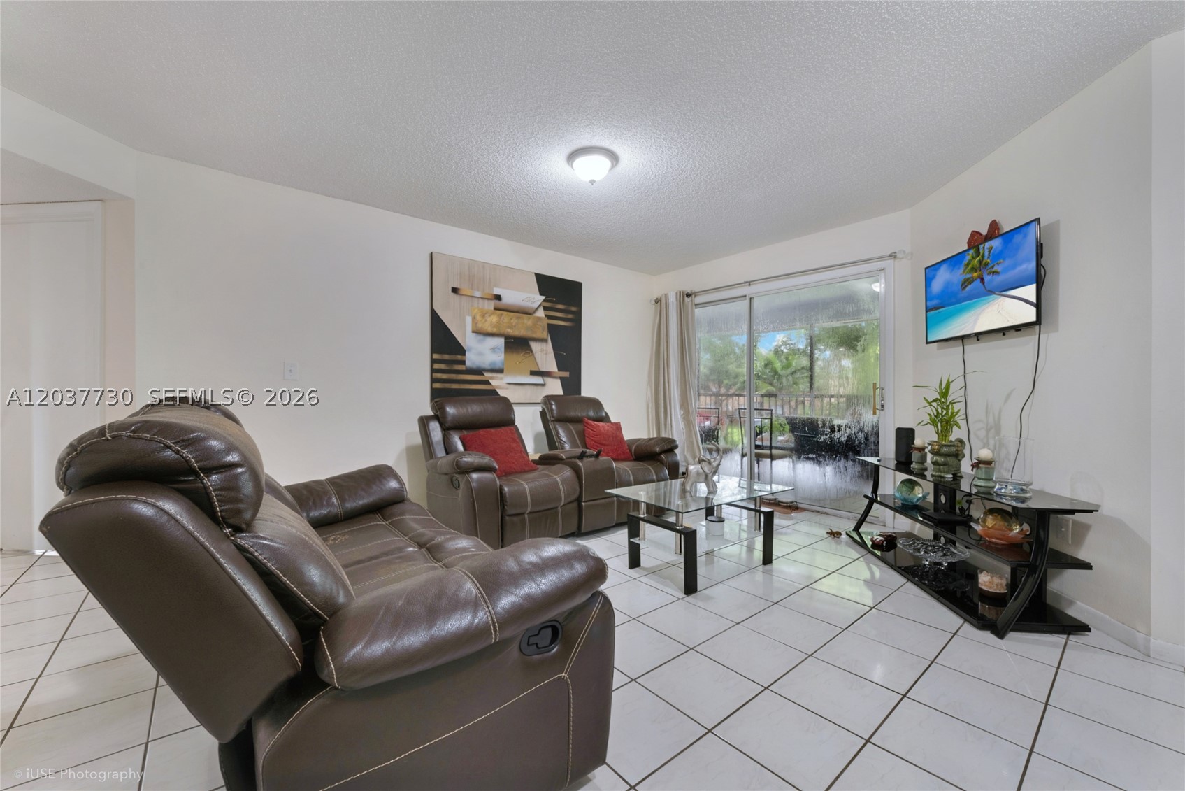 KEYS GATE CONDO NO ONE - Residential Lease