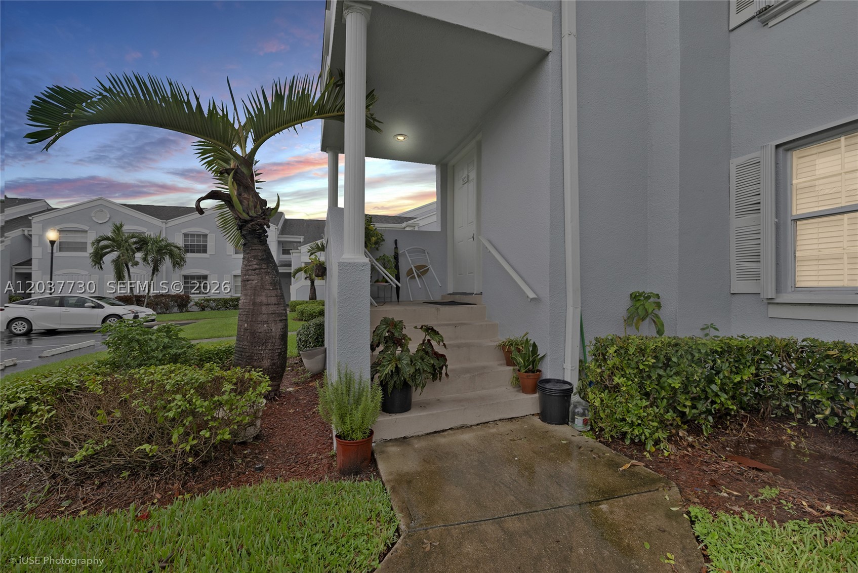 KEYS GATE CONDO NO ONE - Residential Lease