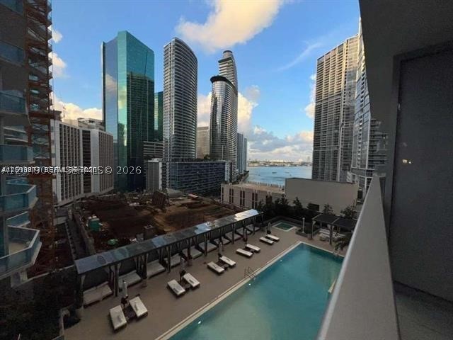 Beautifully designed one-bedroom, one-bath residence in one of Miami’s newest luxury towers, Residence 1704
showcases elegant modern finishes and a bright, open layout enhanced by floor-to-ceiling windows. The stylish
kitchen is appointed with premium appliances and sleek cabinetry, while the inviting bedroom and spa-inspired
bathroom offer a refined sense of comfort and sophistication. Residents enjoy access to an impressive 14th-floor
resort-style amenity deck featuring a heated pool, outdoor spa, private cabanas, summer kitchen, and lushly
landscaped lounge areas. Additional amenities include a cutting-edge sports simulator, elegant resident lounges,
wine room, private movie theater, gourmet market, and a fully equipped business center. The building provides 24-
hour valet, concierge, and security services, along with EV charging stations and thoughtfully designed pet-friendly
spaces. As a distinguished benefit, residents receive exclusive membership to the Grand Bay Club in Key Biscayne,
granting access to one of South Florida’s most prestigious private beachfront experiences.