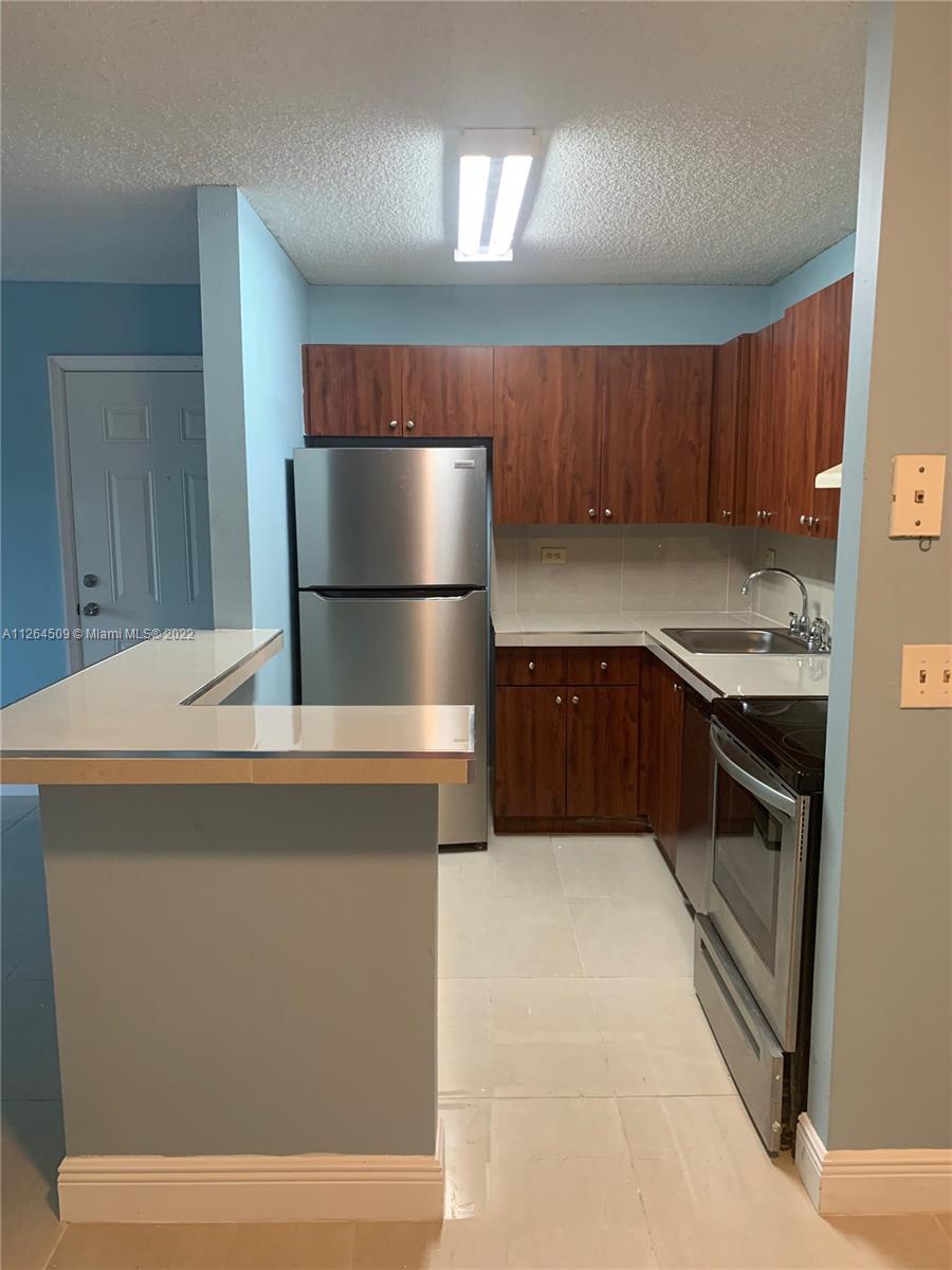 VILLA BELLINI CONDO - Residential Lease