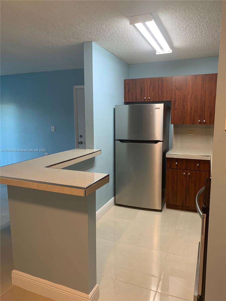 VILLA BELLINI CONDO - Residential Lease