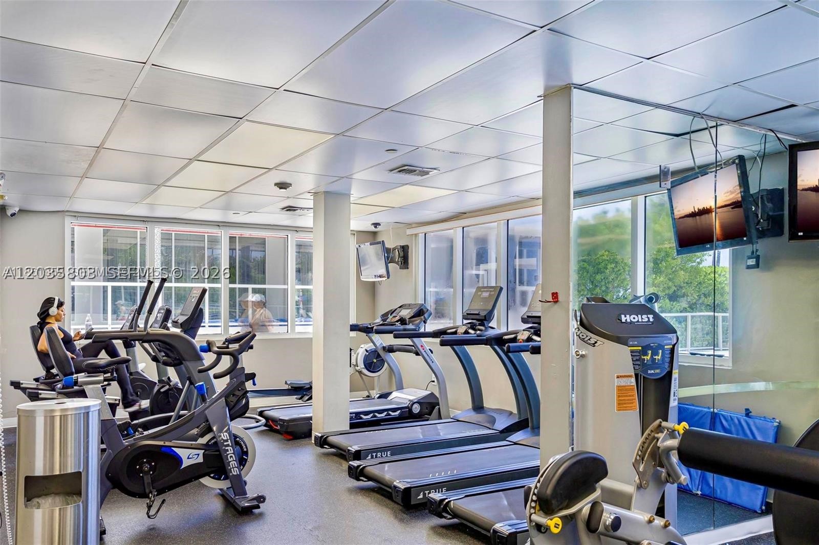 THE AVENTURA BEACH CLUB C - Residential