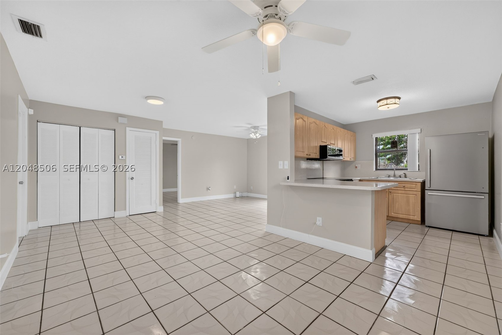 GREENWOOD VILLAS - Residential